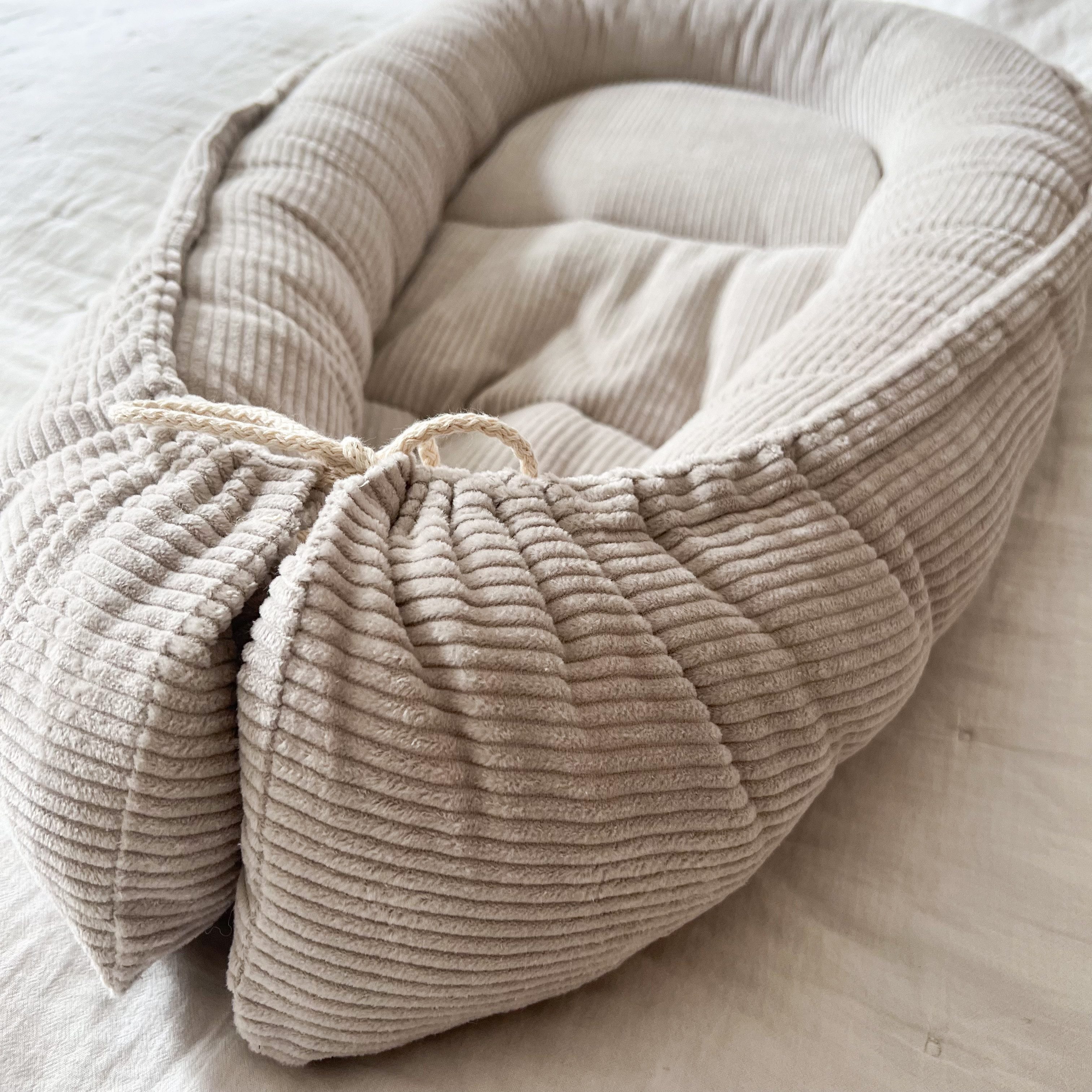 LittleANTunique Bettnestchen Nestchen Cord beige, weich gepolstert