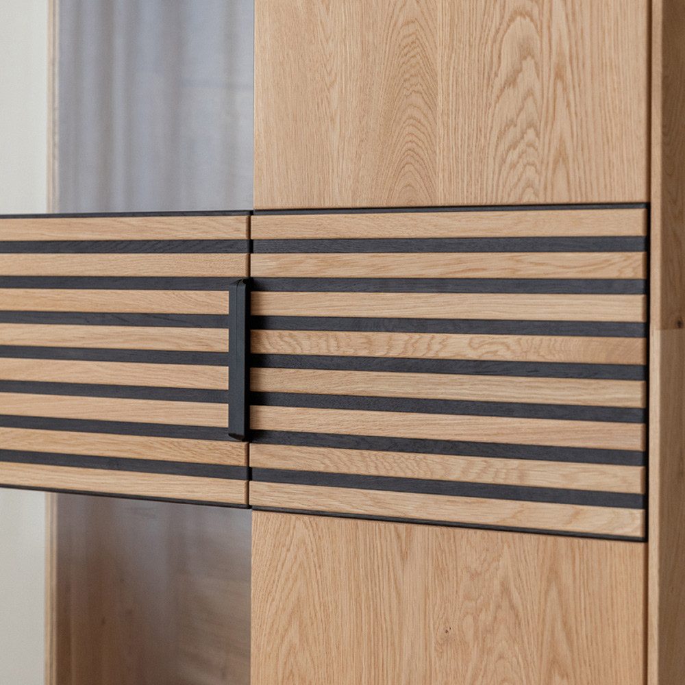 Lomadox Vitrine TIVAT-163 Eiche massiv geölt, 83 cm breit, stehend / hängend, inkl. Beleuchtung