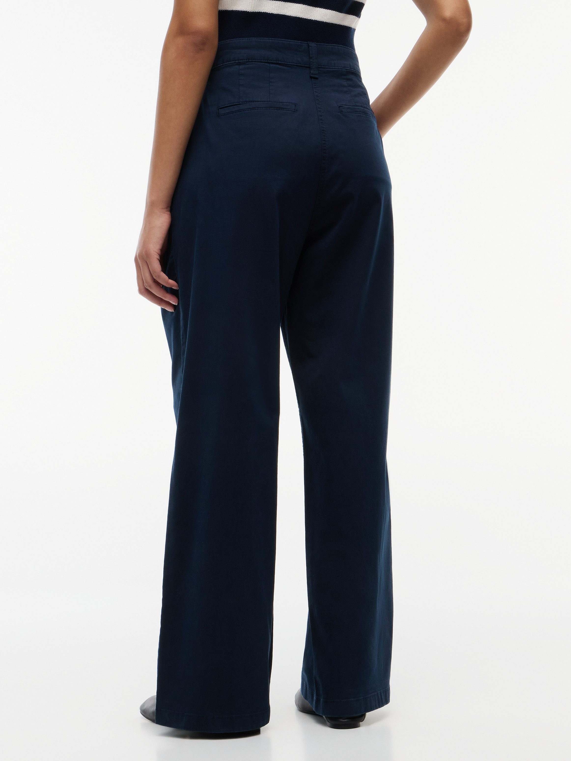 Tommy Jeans Chinohose TJW WIDE LEG CHINO Baumwollmischung, lässig geschnitten