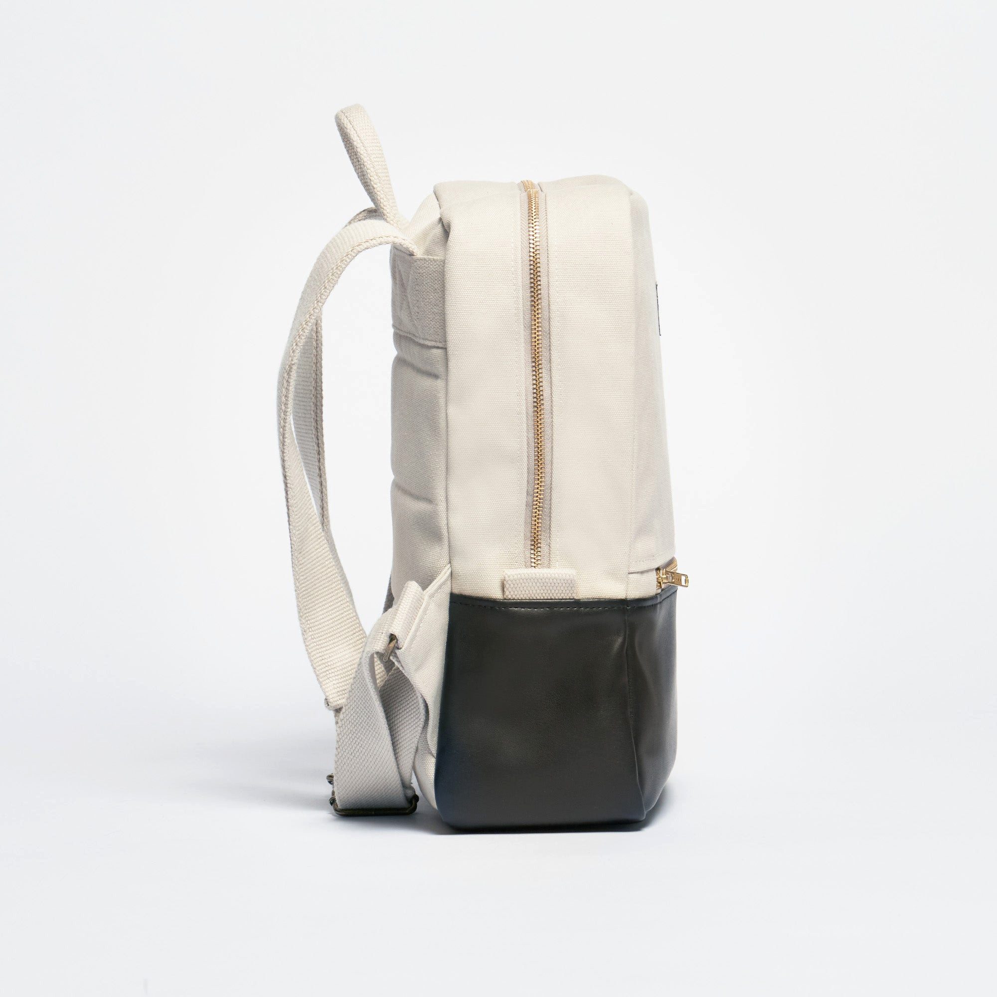 Souleway Cityrucksack Daypack Two-Tone, vegan, für Damen und Herren aus Canvas und Oleatex, Handgepäck, hergestellt in Deutschland, wasserabweisend
