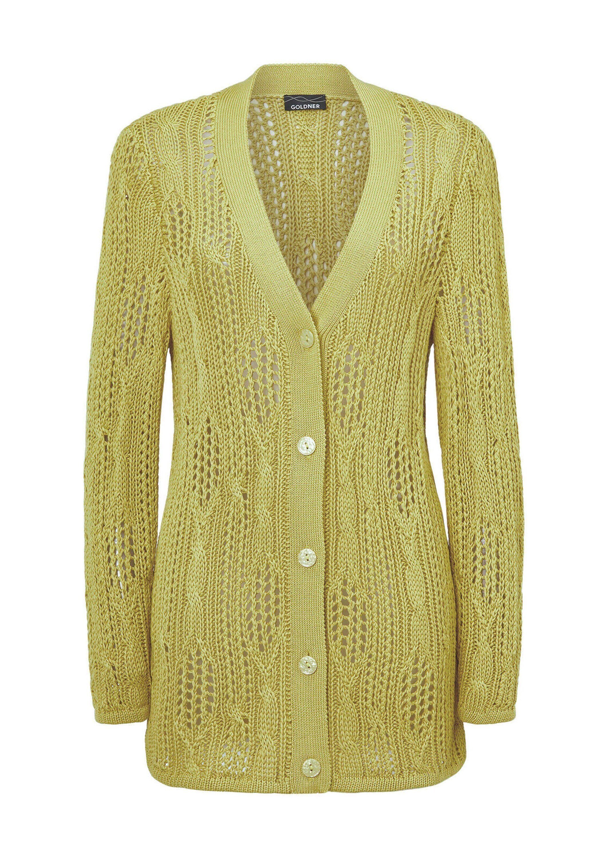 Strickjacke Kurzgröße: Strickjacke mit Knöpfen