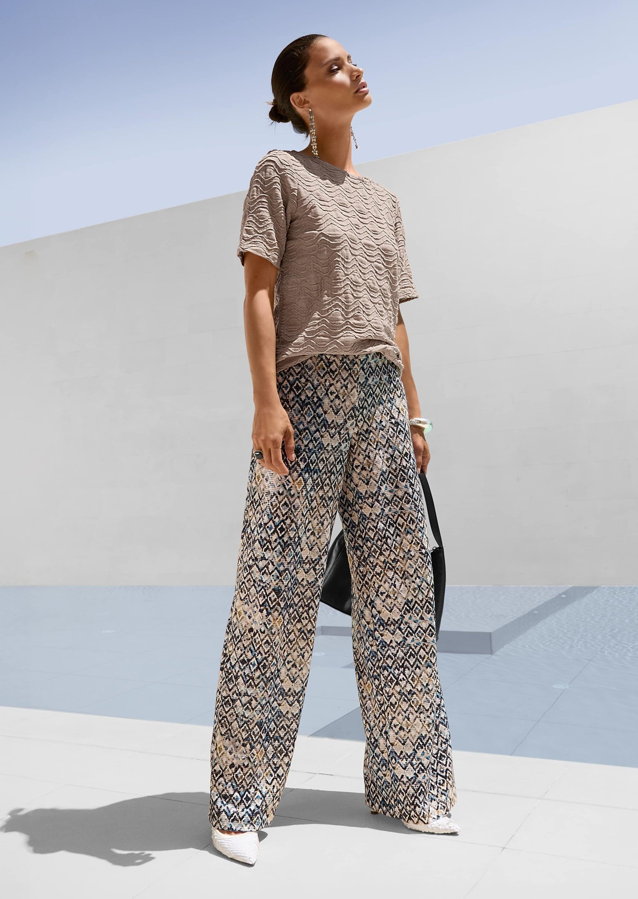 MADELEINE Bügelfaltenhose Weite Bügelfalten-Hose mit Pailletten günstig online kaufen