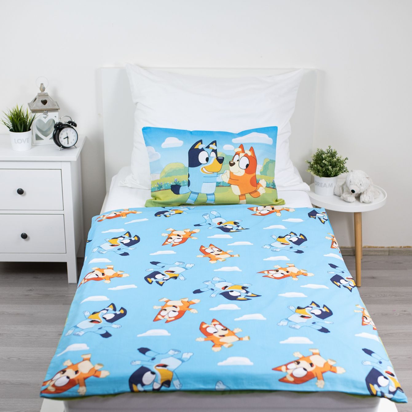 Jerry Fabrics Babybettwäsche Bluey Babybettwäsche Set Heeler Familie 100x135 cm 100% Baumwolle, 1 teilig, Langlebig