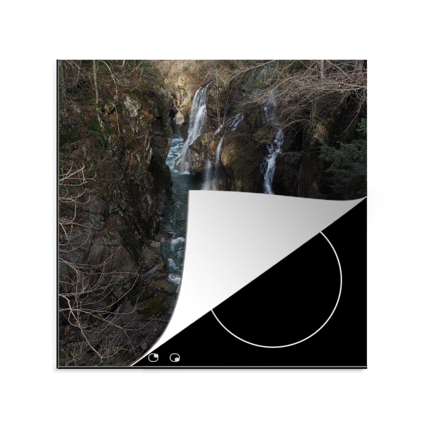 MuchoWow Herdblende-/Abdeckplatte Wilde Wasserfälle zwischen den Bergen im Nationalpark Val Grande in, Vinyl, (1 tlg), 78x78 cm, Ceranfeldabdeckung, Arbeitsplatte für küche