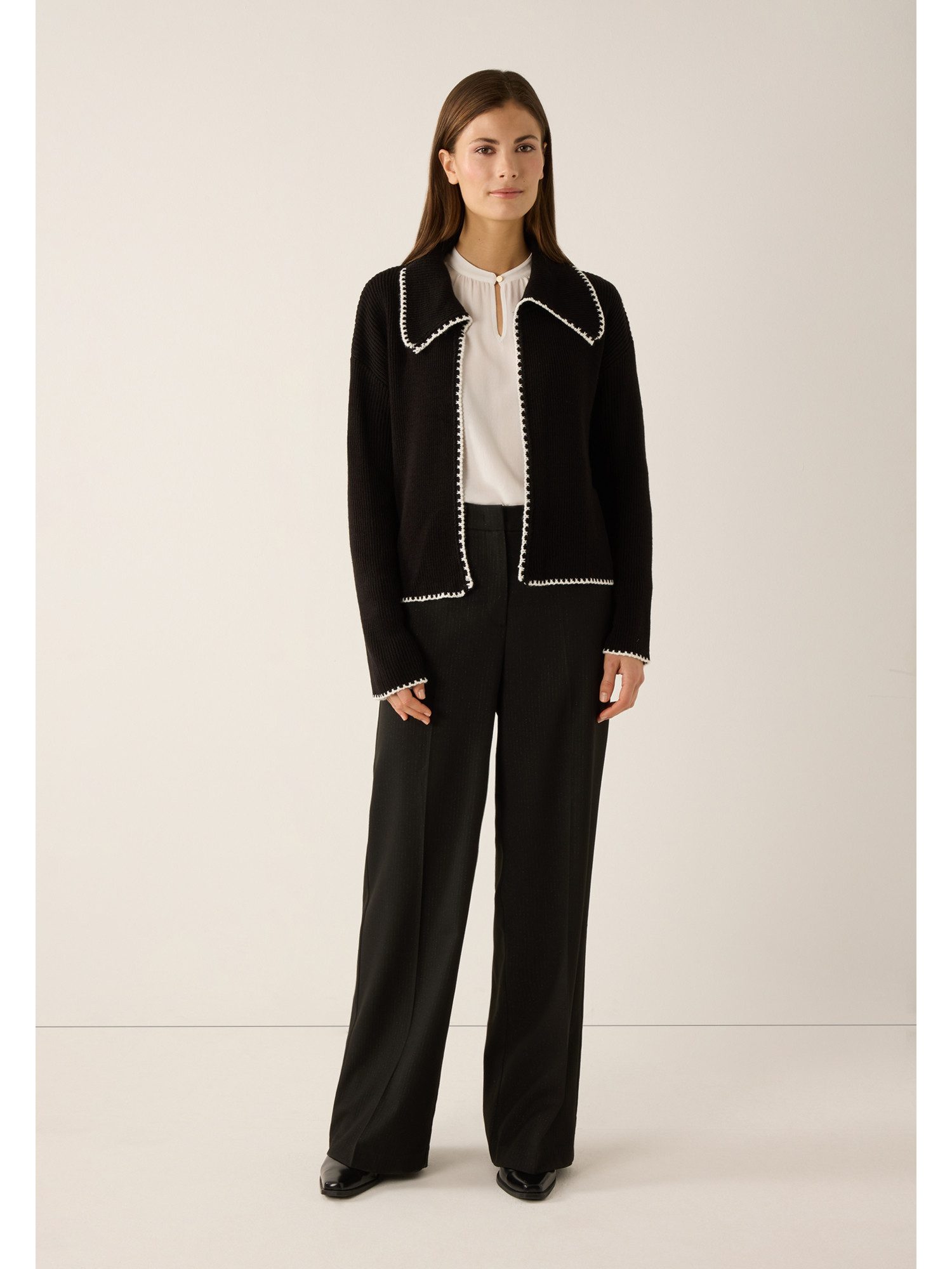 MORE&MORE Strickjacke softe, Ripp-Strickjacke, Kontrasteinfassung günstig online kaufen