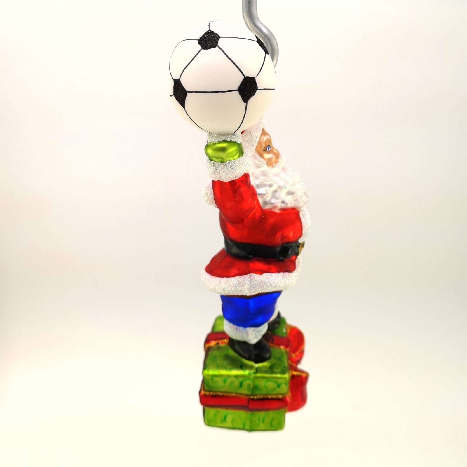Christbaumschmuck mit Hanco Design Weihnachtsmann Weihnachtsmann Fußball -