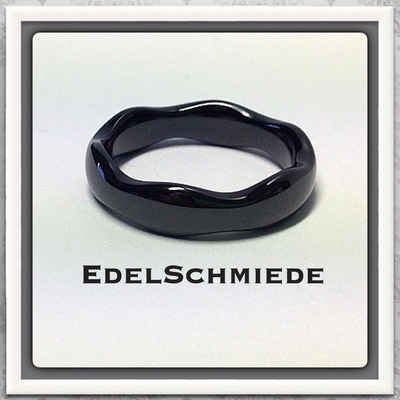 Edelschmiede925 Fingerring Keramikring schwarz mit gewelltem Rand - Trauring #58