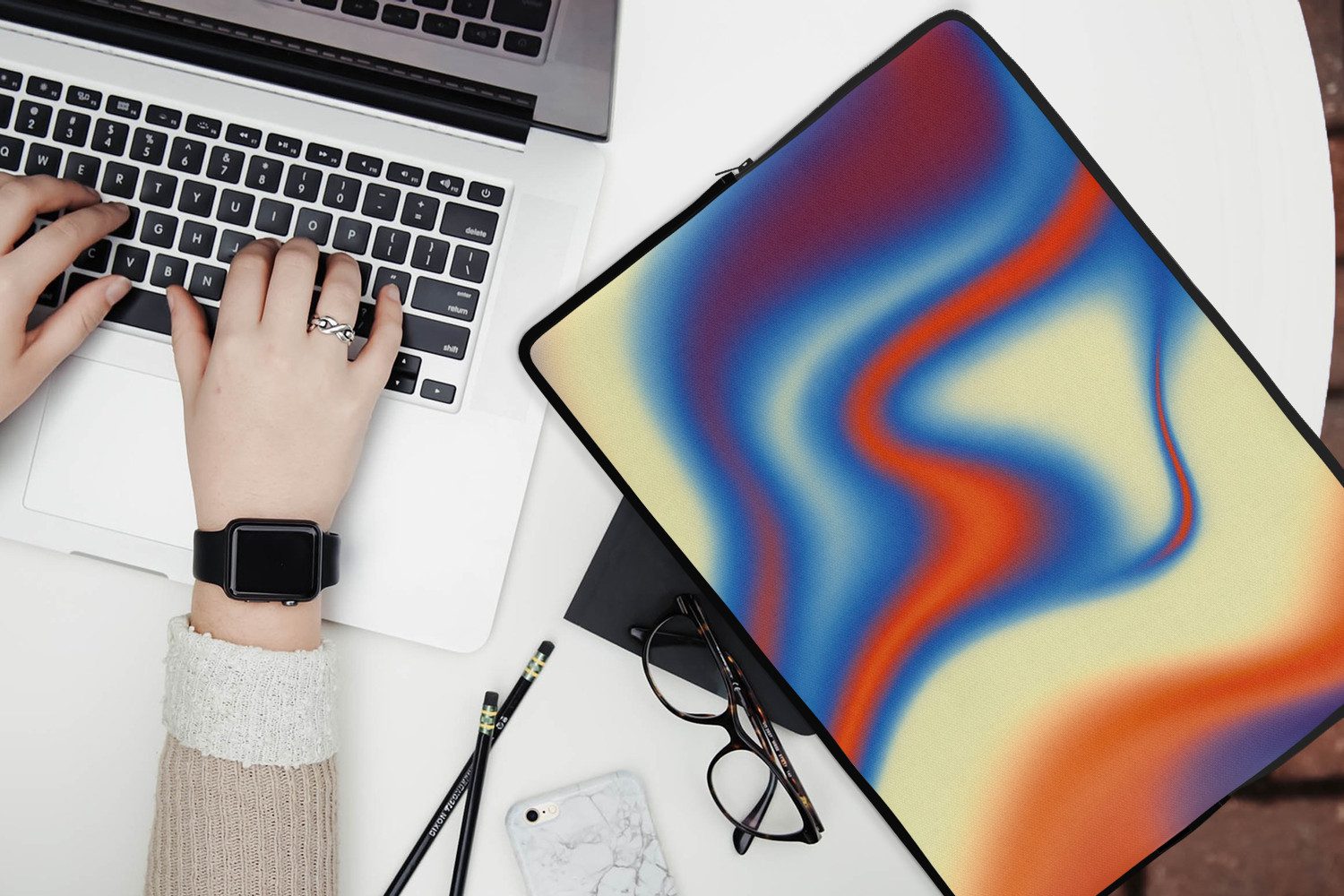 MuchoWow Laptop-Hülle Wellen - Bunt - Abstrakt 14 Zoll, Schutzhülle für Laptop, Schutz gegen Kratzern, Laptoptasche