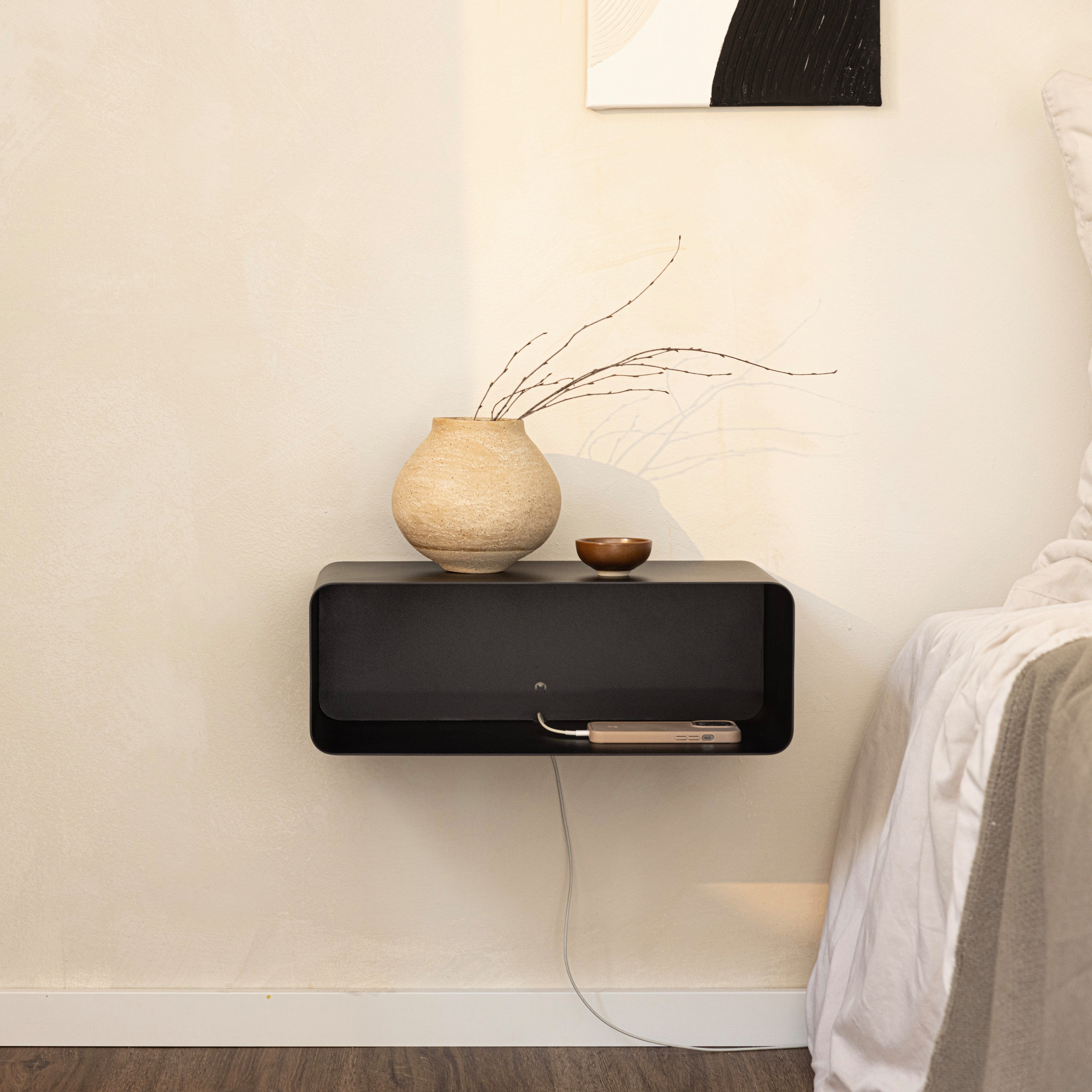 Metallbude Nachttisch NELIO, hängend mit integrierter Kabeldurchführung, Wa günstig online kaufen