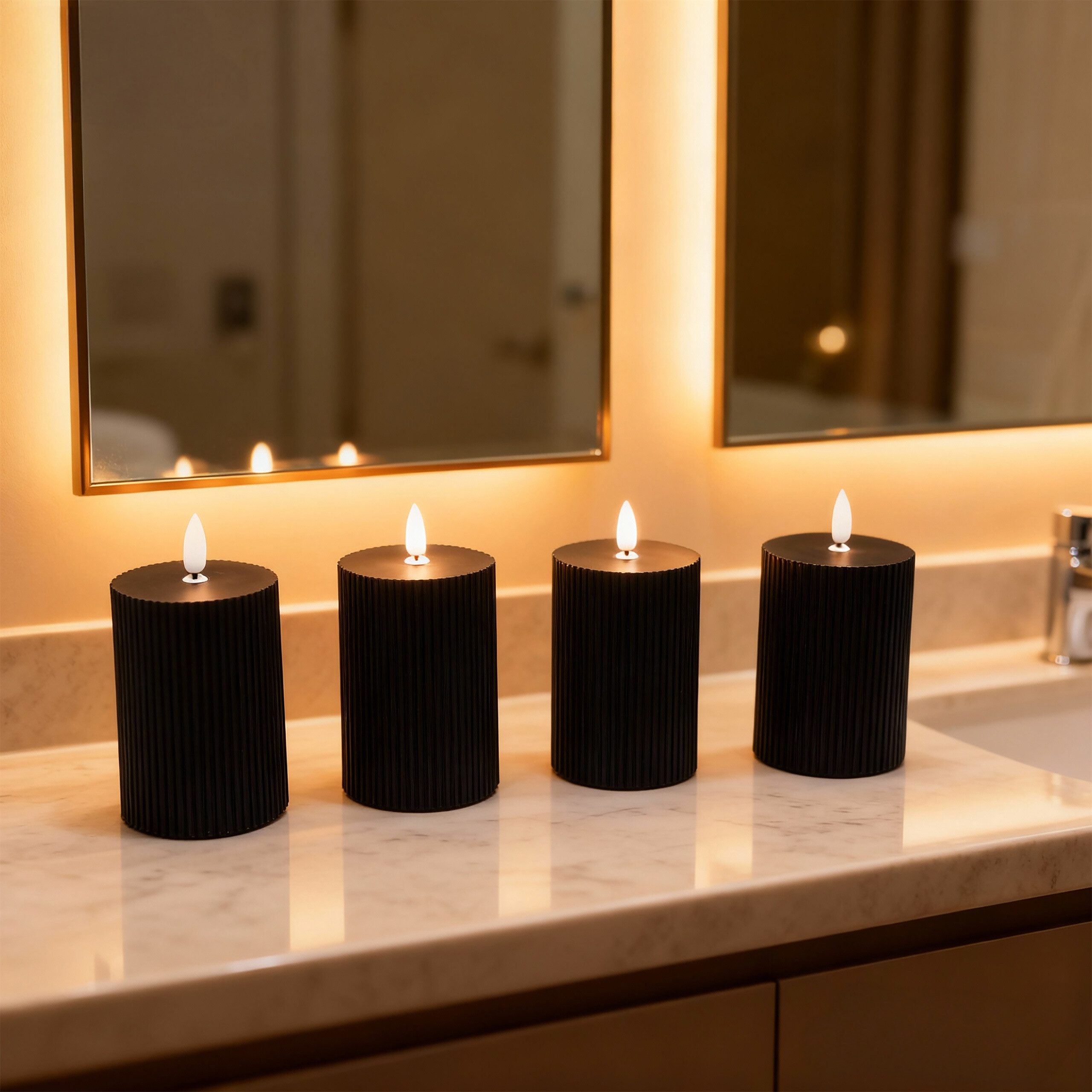 relaxdays LED-Kerze 4er Set 13 cm, schwarz günstig online kaufen