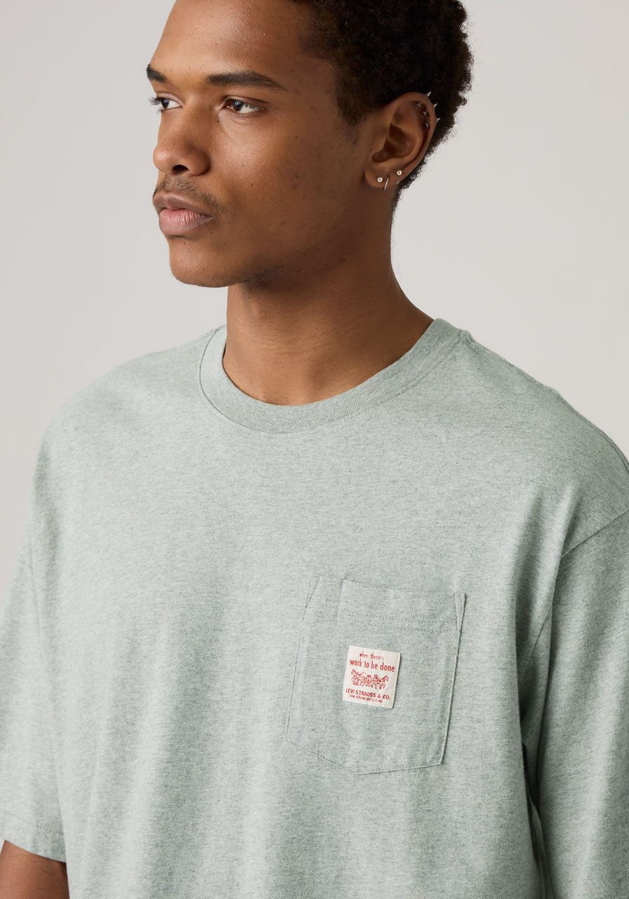 Levi's® T-Shirt Workwear Tee mit aufgesetzter Tasche – Bild 4 von 5