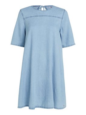 Tommy Jeans A-Linien-Kleid TJW CHAMBRAY A-LINE SS DRESS EXT mit Tommy Jeans Flagge