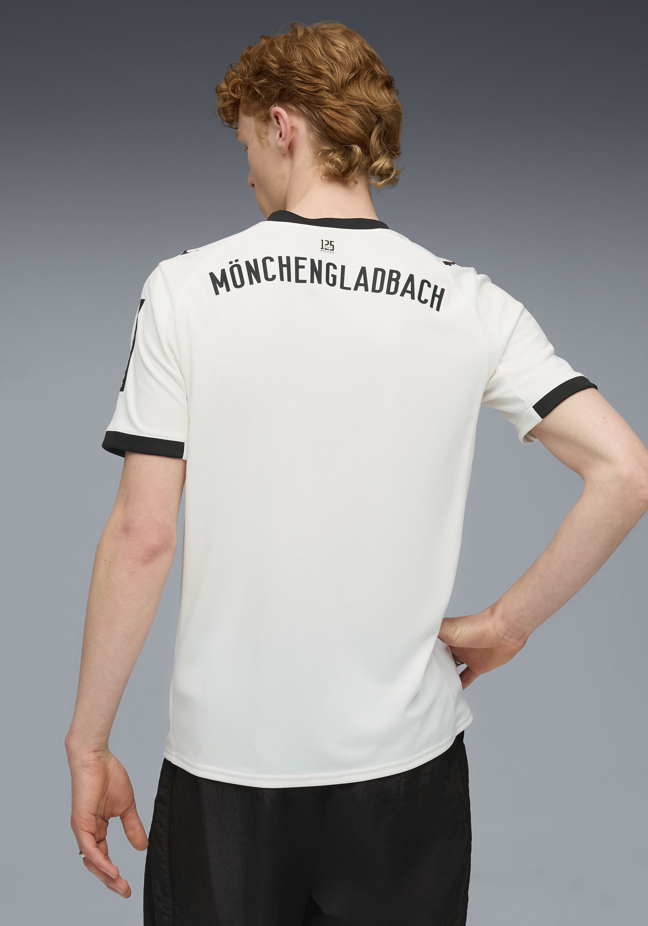 PUMA Fußballtrikot BMG HOME JERSEY REPLICA Kurzarm, sportlicher Stil, mit D günstig online kaufen