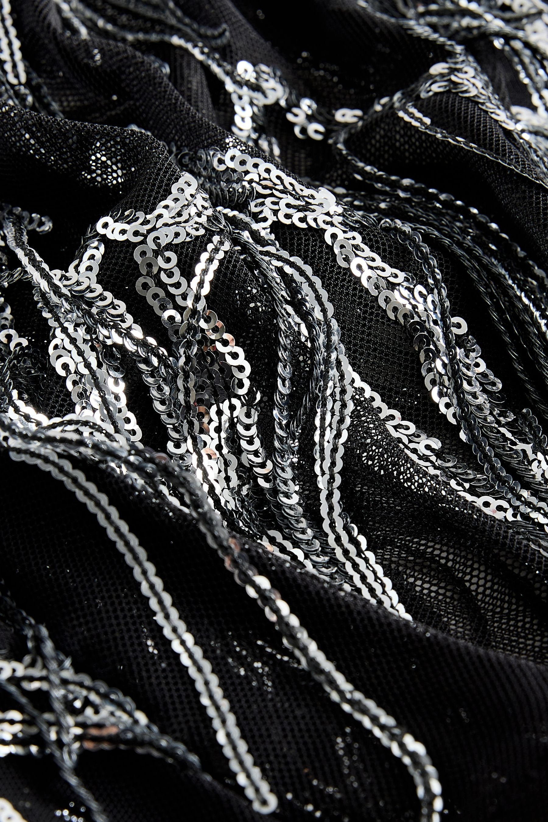 Next Langarmbluse Oberteil mit Kerbausschnitt, Pailletten + Fransen (1-tlg) günstig online kaufen