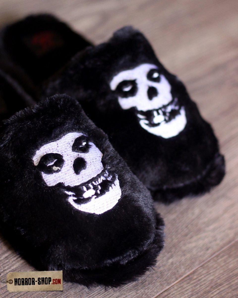 Misfits Kreepy Hausschuhe Dekofigur Schwarze Horror-Shop Plüsch Kozy für