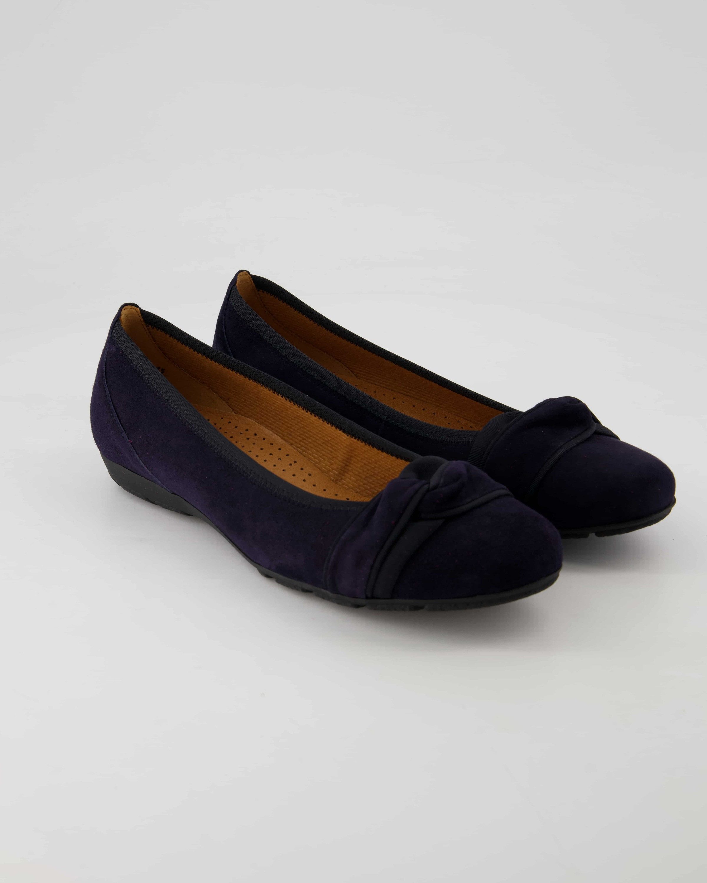 Gabor 3030.02.002 Ballerina Obermaterial: Leder