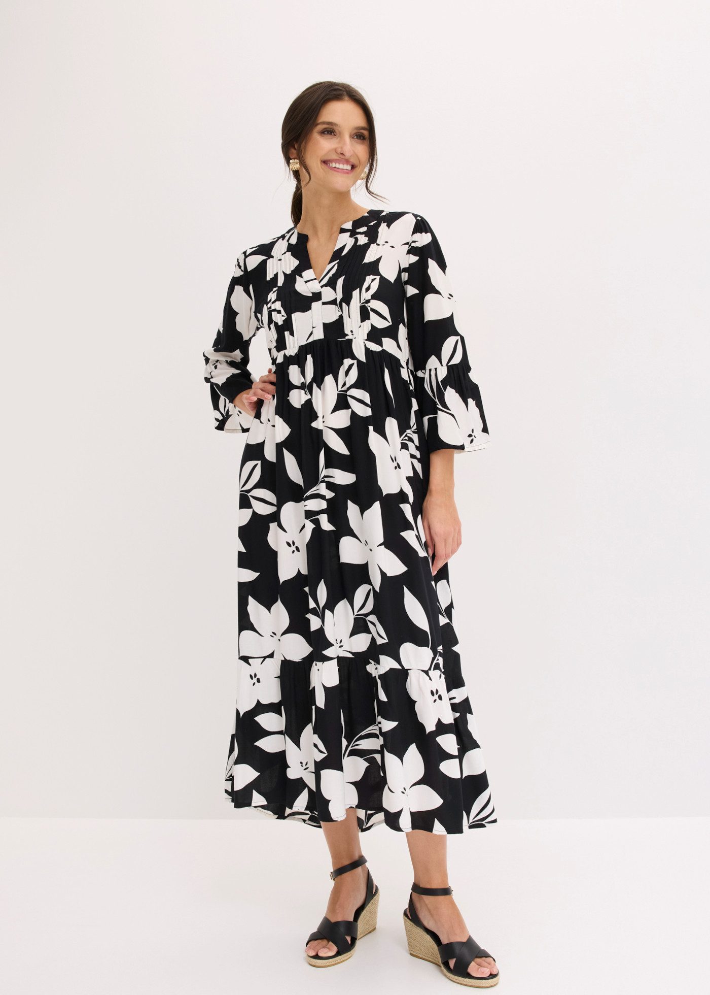 bonprix Maxikleid für modischen Auftritt, aus Viskose, A-Linie, 3/4-Ärmel