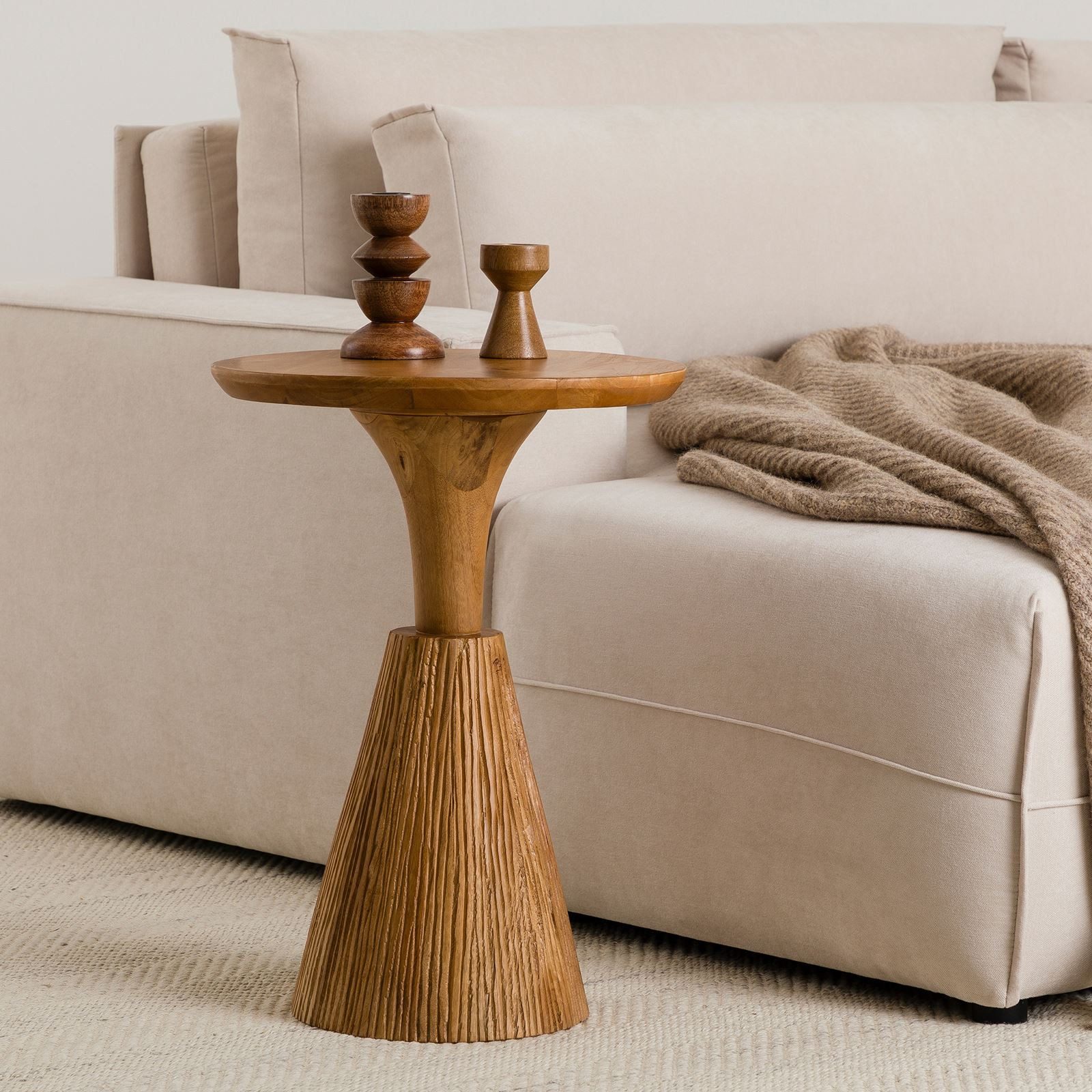 IDIMEX Beistelltisch BHIMA, Couchtisch rund 40 cm aus Mangoholz, skulpturales Design Natur