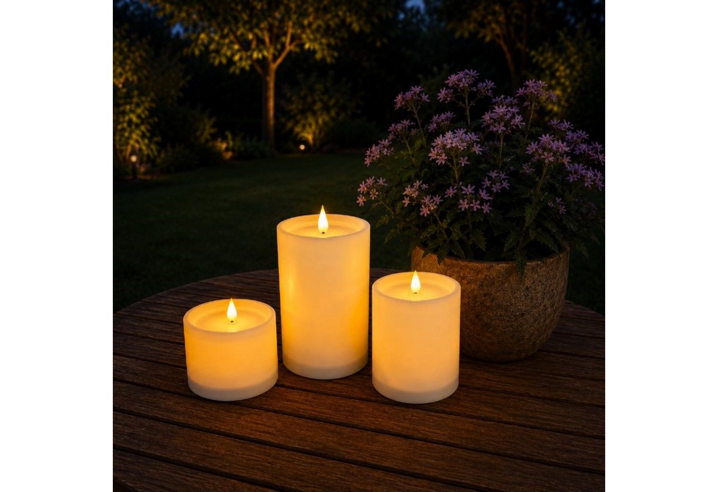Online-Fuchs LED Solarleuchte - 3 LED Solar Kerzen, aufladbar für draußen - Lampen Outdoor, realistische Kerzenflamme, warmweiß, zusätzlich im Inneren beleuchtet - 9, 12 und 17 cm hoch
