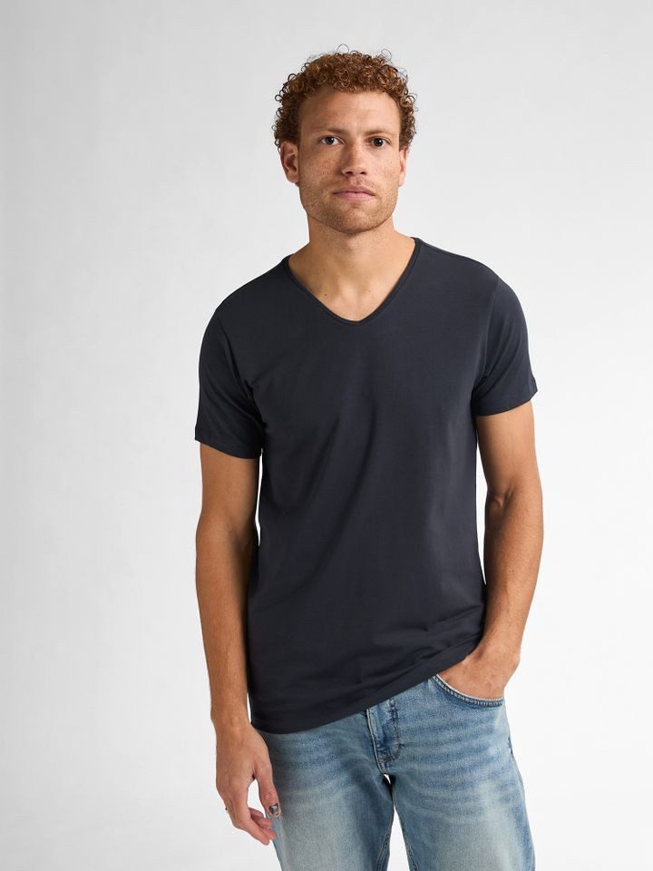 Petrol Industries T-Shirt (Packung, 2er-Pack) V-Ausschnitt günstig online kaufen