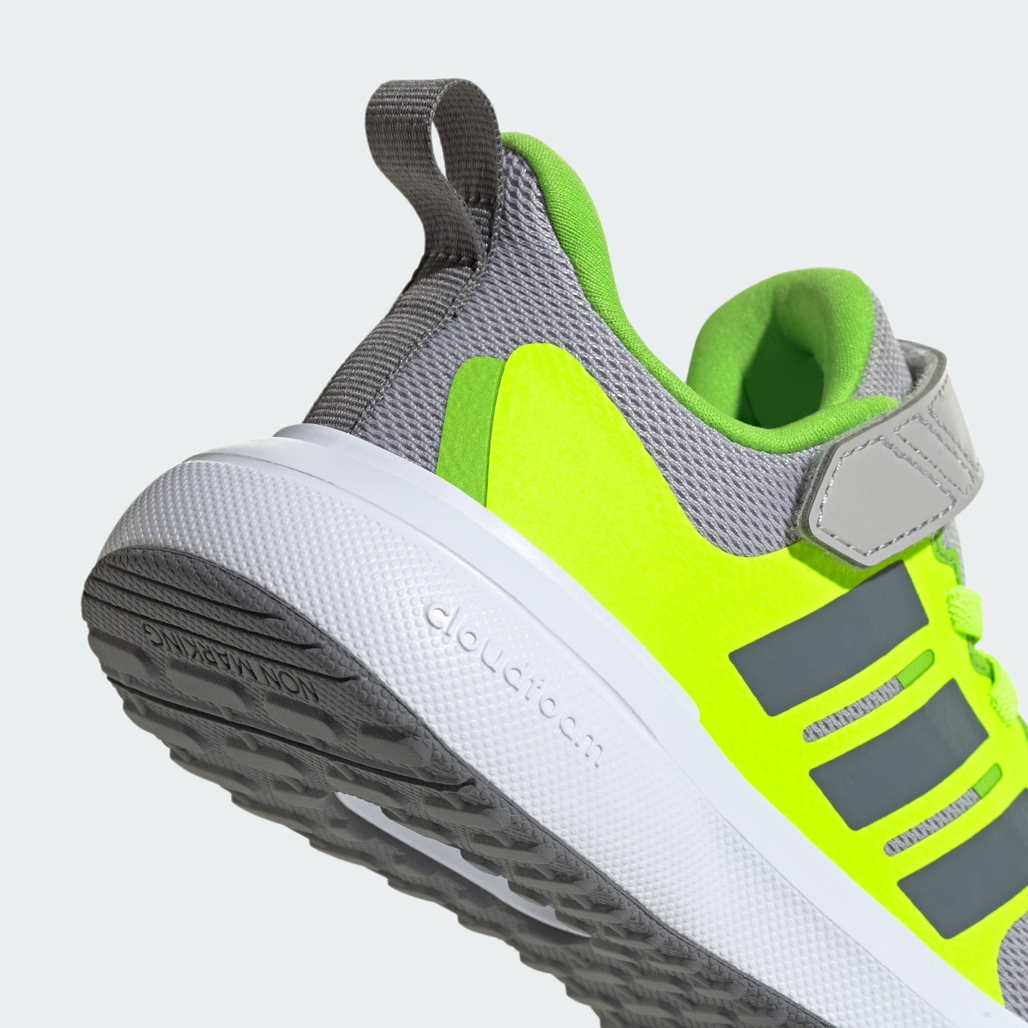 / Lucid Sneaker Sportswear Two / Grey Four Lemon Grey adidas