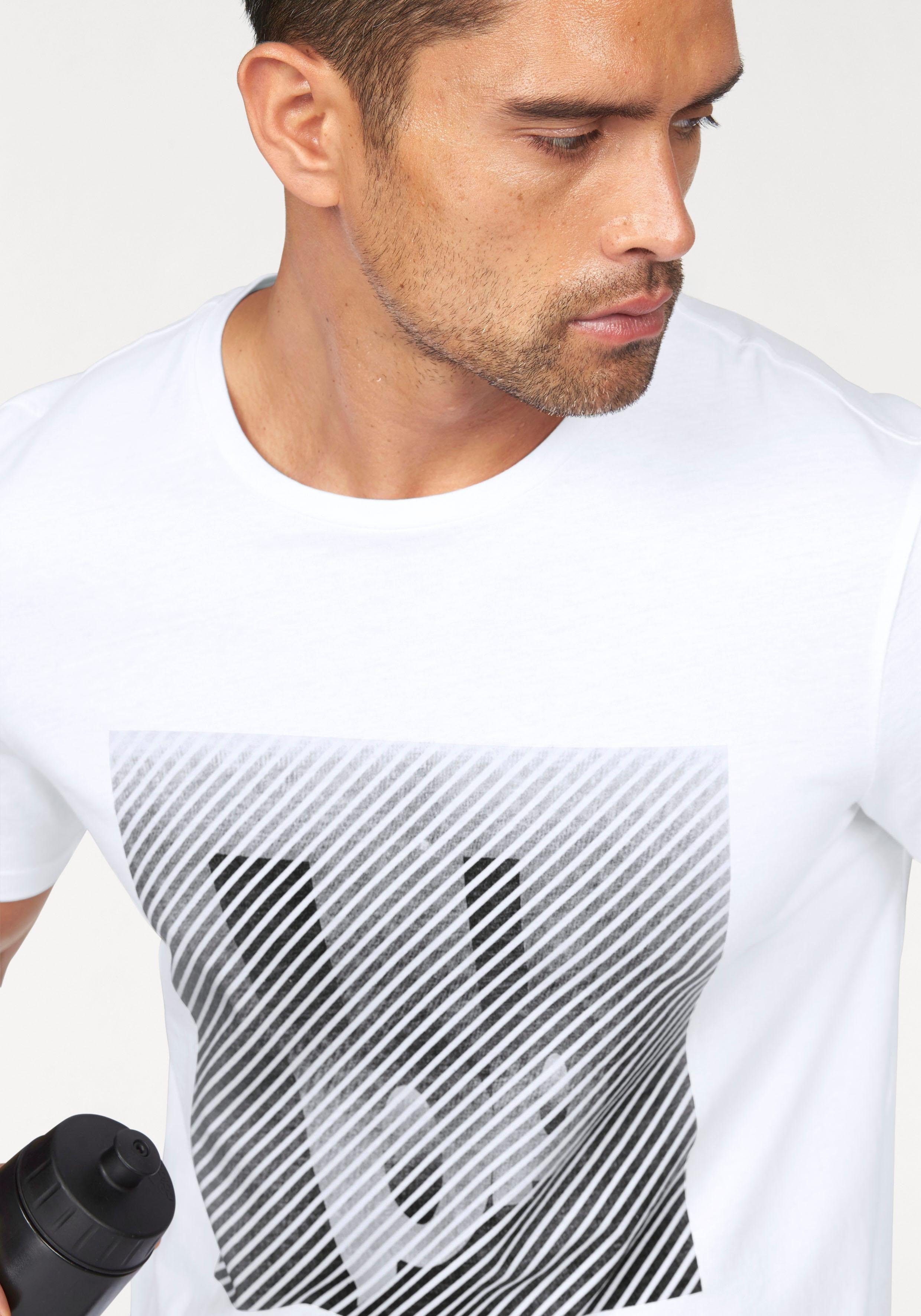 Bruno Banani T-Shirt (Spar-Set, 2er-Pack) Kurzarm, schmal geschnitten, aus Single Jersey