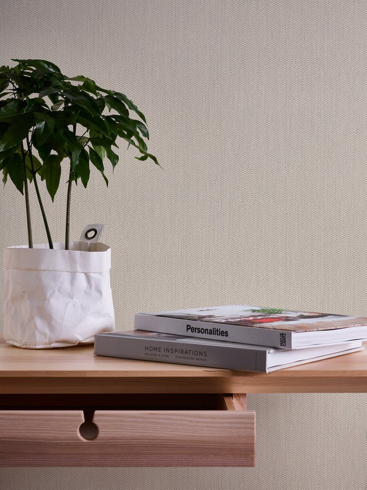 A.S. Création Vliestapete Casual Living Struktur-Tapete Unitapete leicht glitzernd Landhaus, strukturiert, Glitzermuster, (1 St), Vliestapete Uni für Schlafzimmer Küche Wohnzimmer Struktur Design Flur