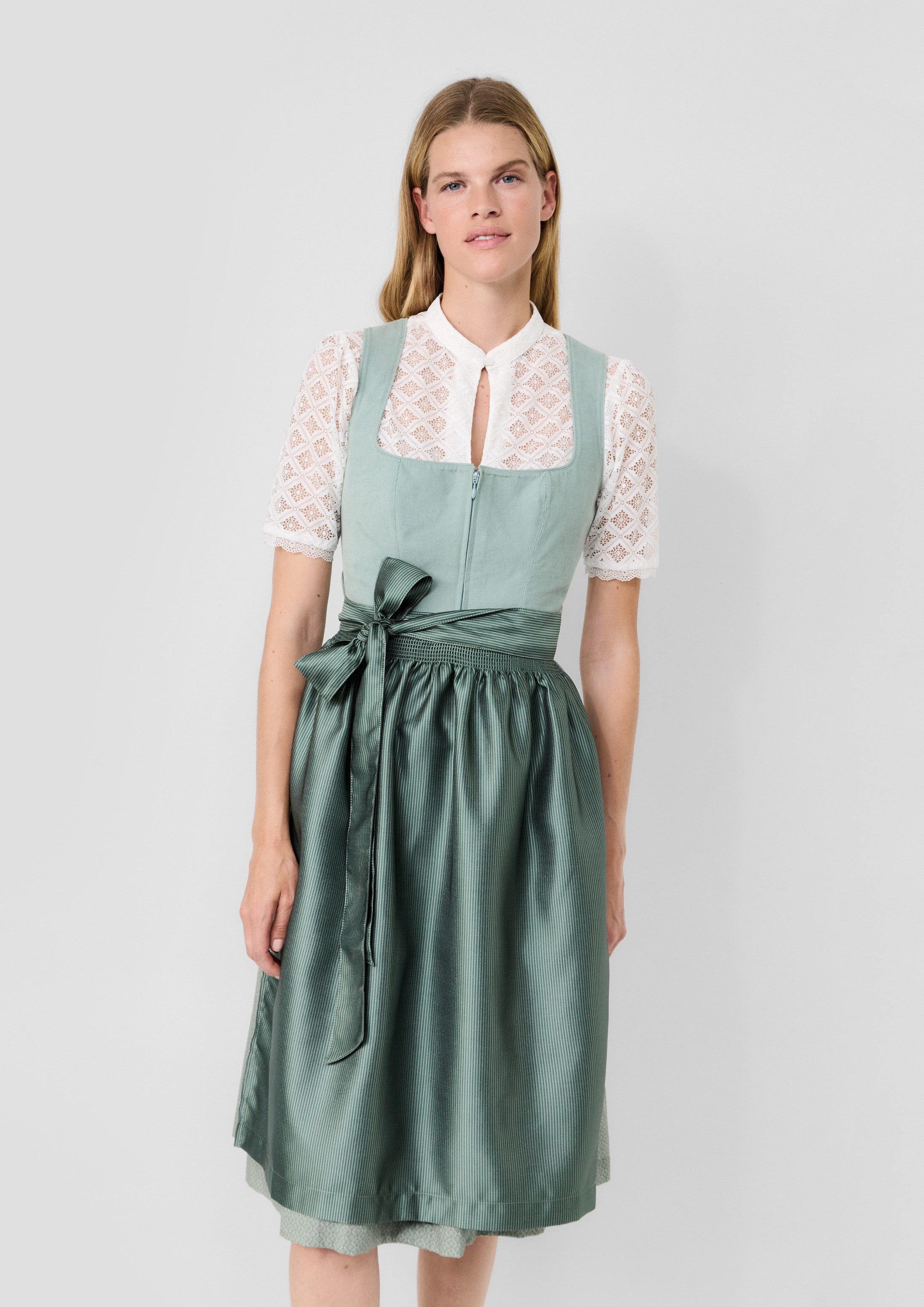 s.Oliver Midikleid Kleid Dirndlkleid mit Schürze