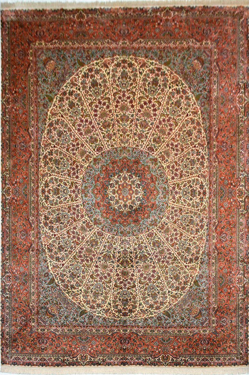 Seidenteppich KASHAN 12287 von KAYOOM - Farbgebung