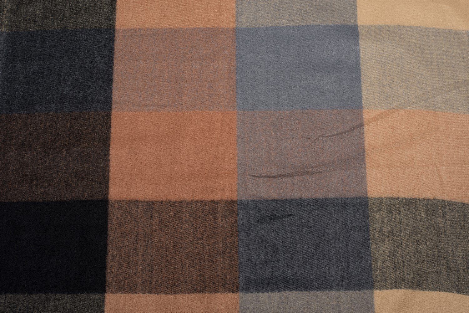 styleBREAKER Modeschal Weicher karierter Schal mit Fransen, (1-St) günstig online kaufen