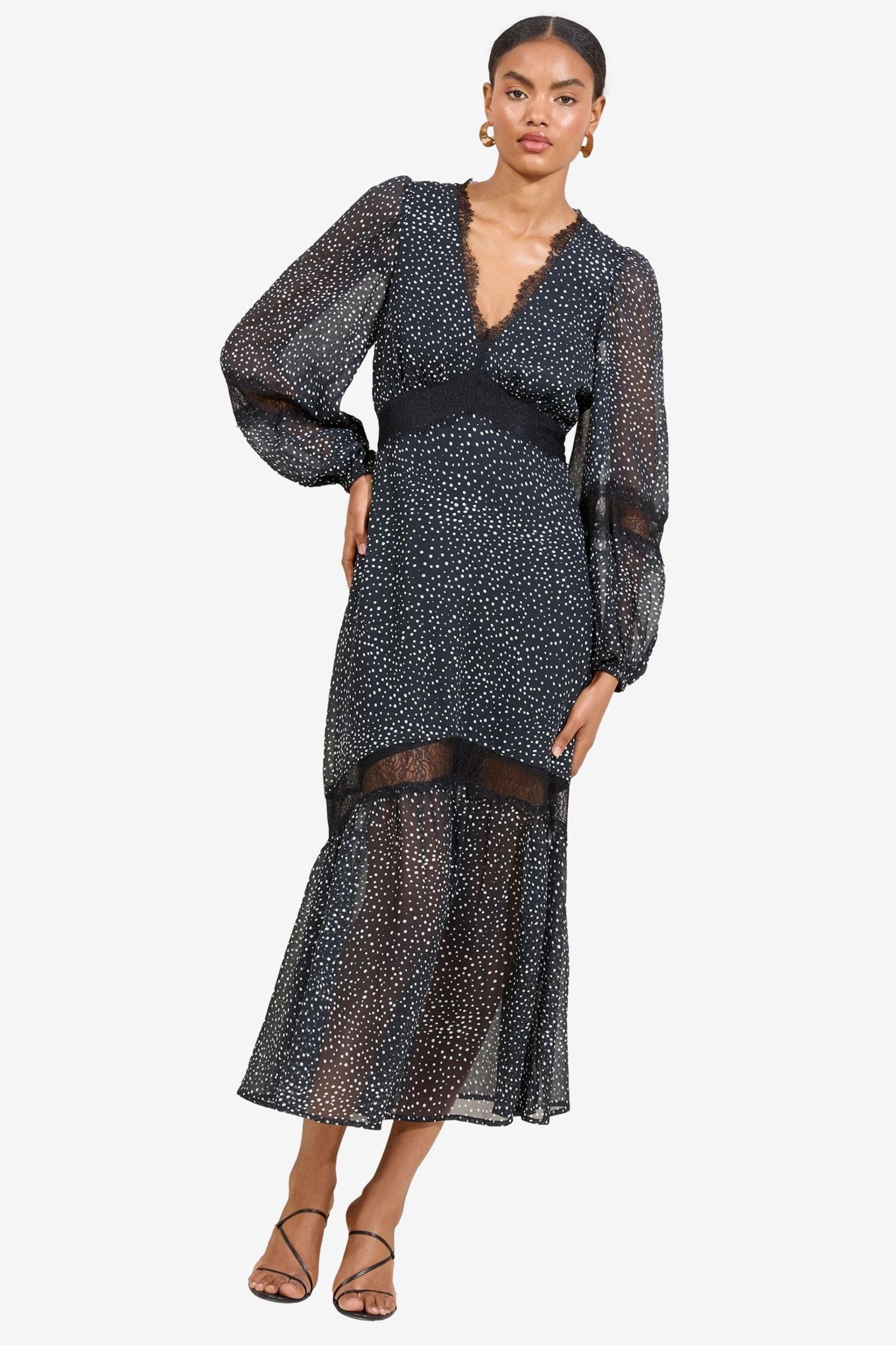 LIPSY Maxikleid Lipsy Midaxi-Kleid mit Spitzeneinsatz (1-tlg)