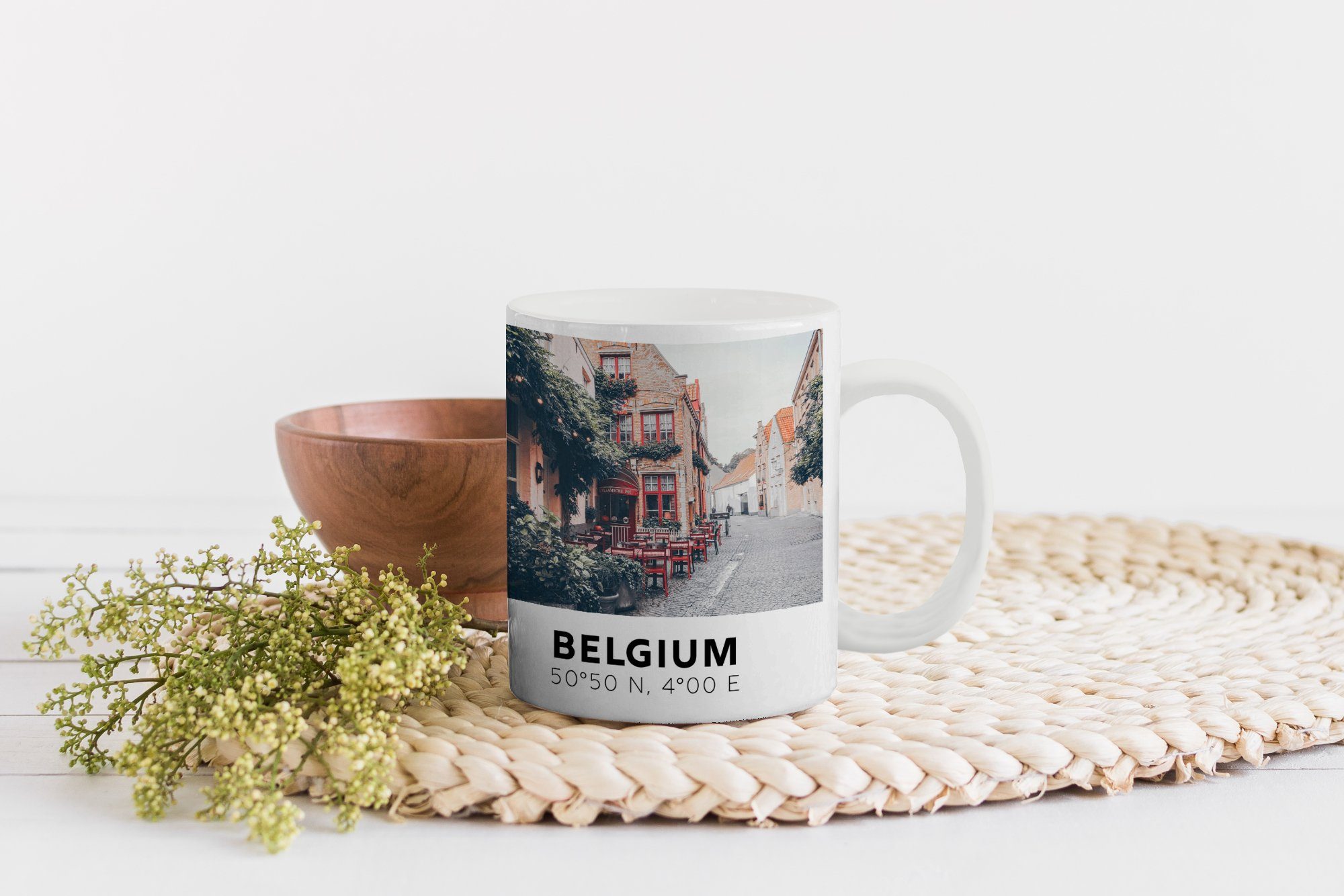 MuchoWow Tasse Teetasse, Terrasse Straße, Kaffeetassen, - Keramik, - Belgien Becher, Geschenk Teetasse
