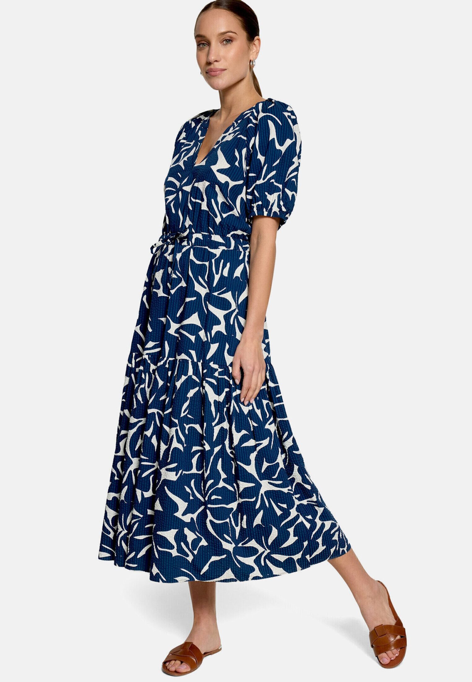 Zero Maxikleid Damen kurzarm Material.
