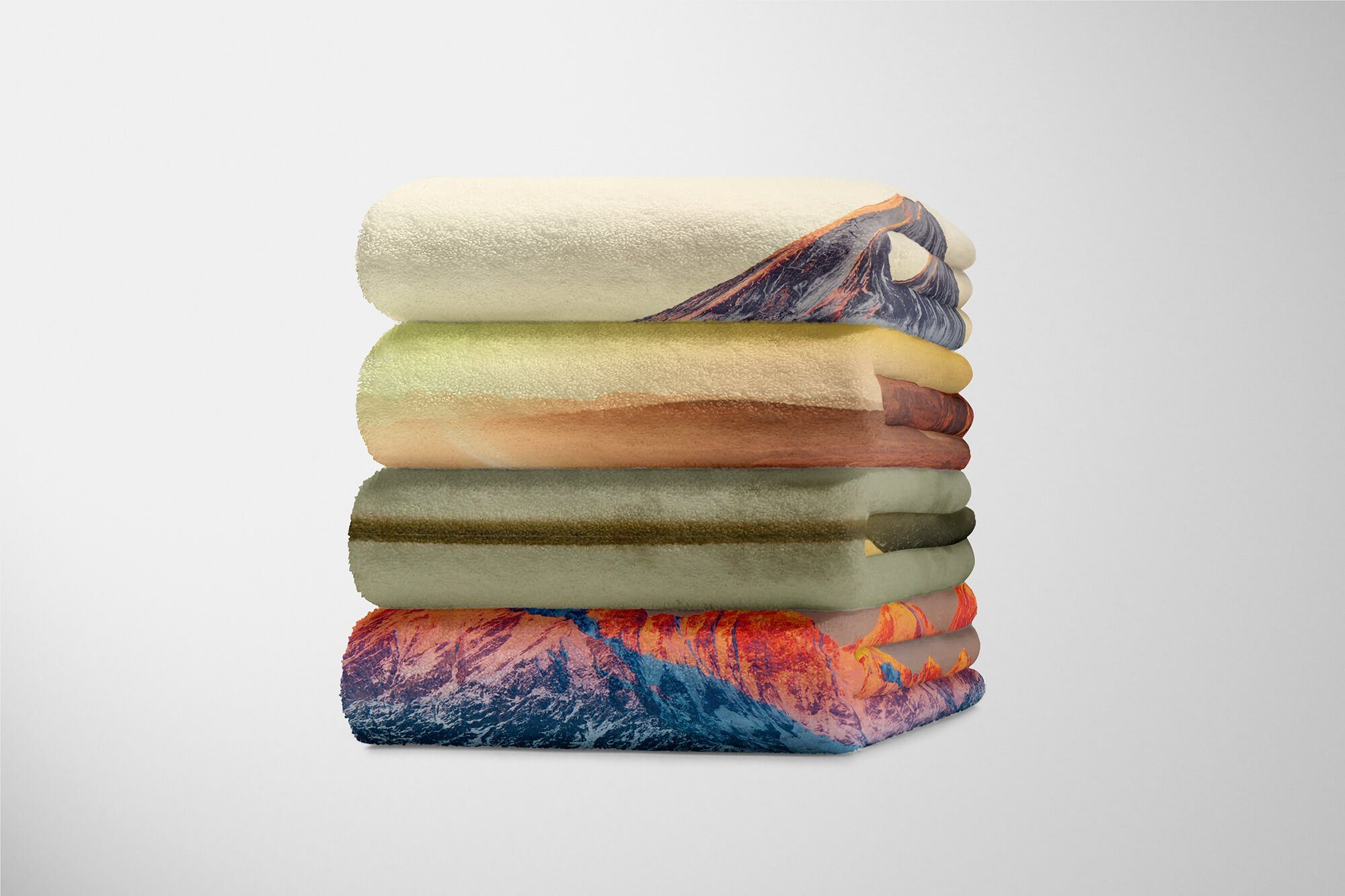 Handtücher Strandhandtuch Reflexion, Berg Fotomotiv Baumwolle-Polyester-Mix Art Saunatuch Handtuch mit Sinus Bergsee (1-St), Kuscheldecke Handtuch