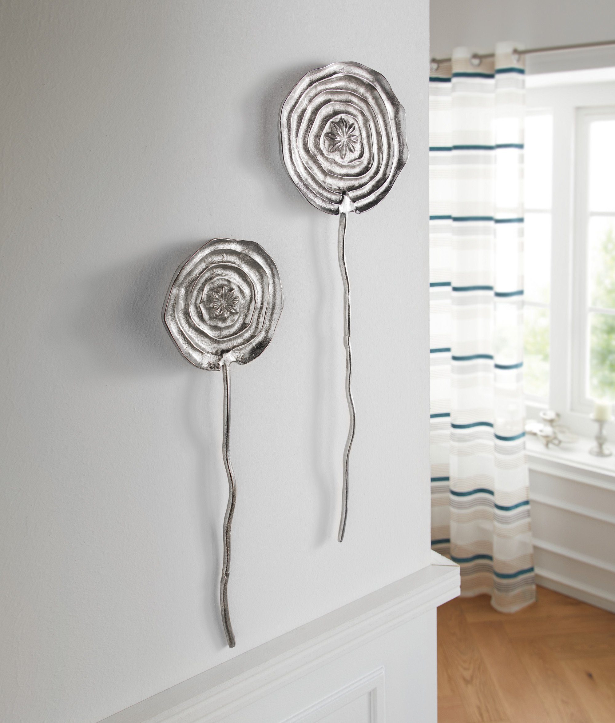 Dekoleidenschaft Wanddekoobjekt "Blume" silber, Wandschmuck aus Aluminium, Wandbild (2 St., 2er Set)