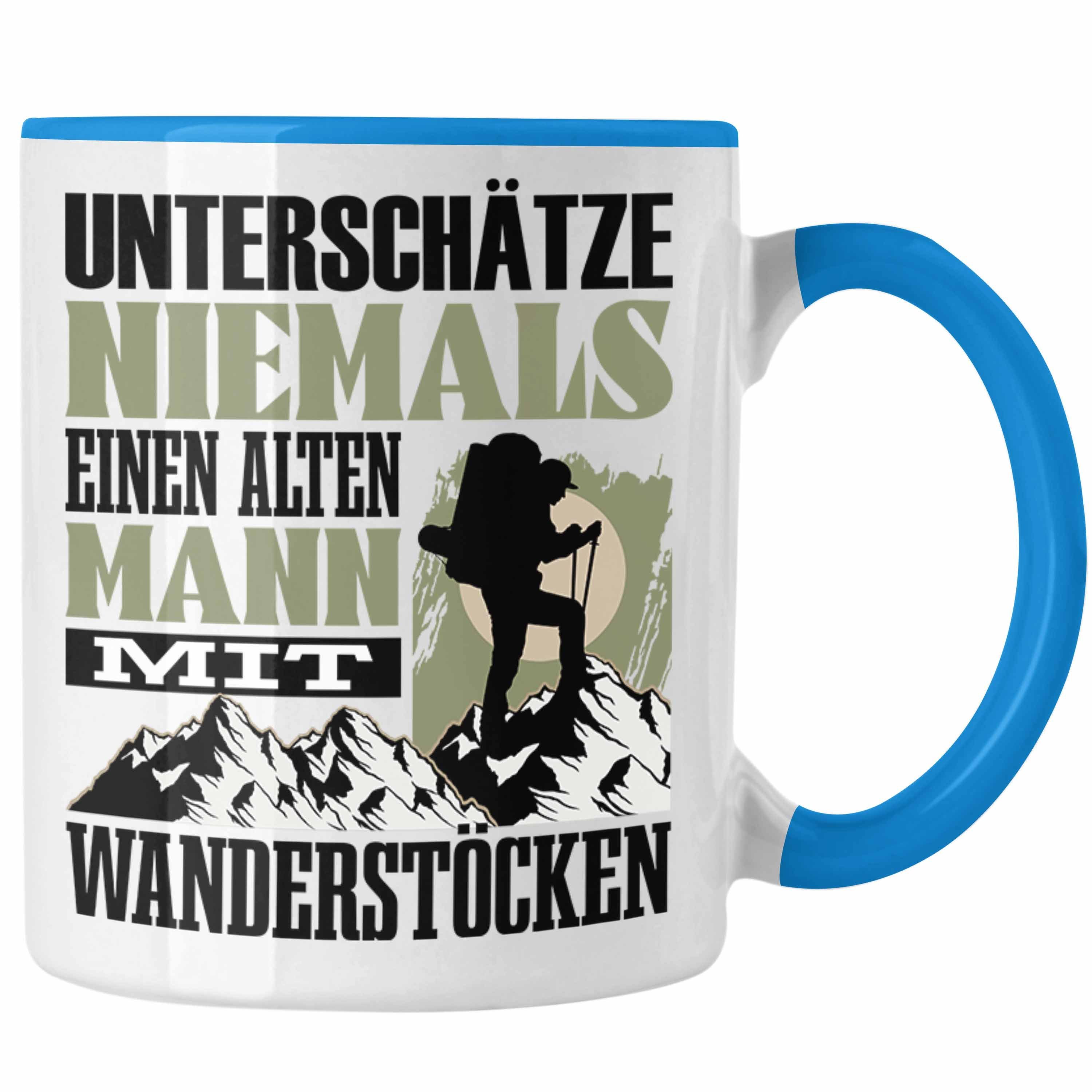 Trendation Tasse Wander Tasse Geschenk für Wanderer Lustiger Spruch Unterschätze Niema Blau