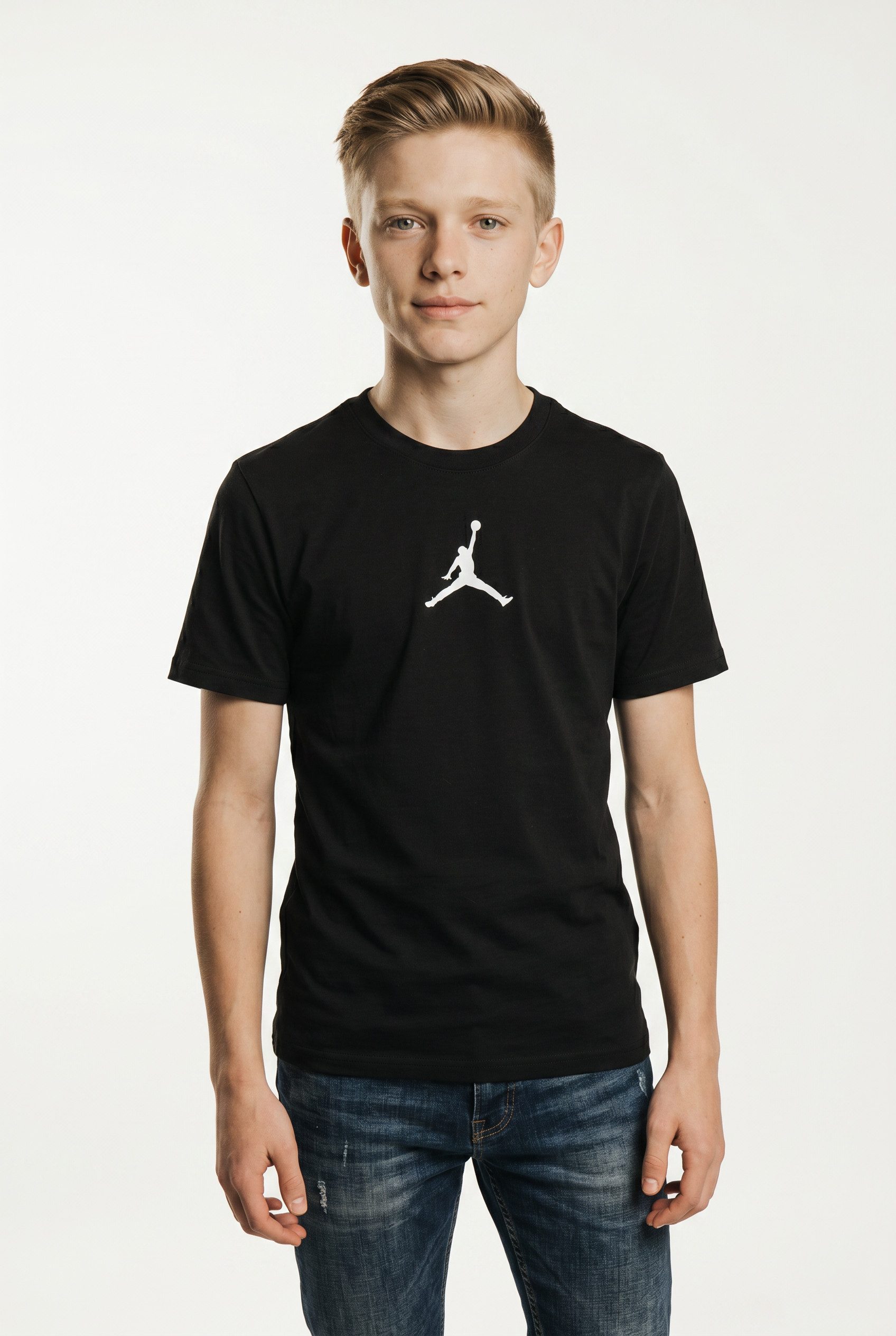 Jordan T-Shirt JDB SMALLER JUMPMAN AIR JERSEY mit verkleinertem Jumpman-Logo, Kurzarmdesign, Rundhalsausschnitt
