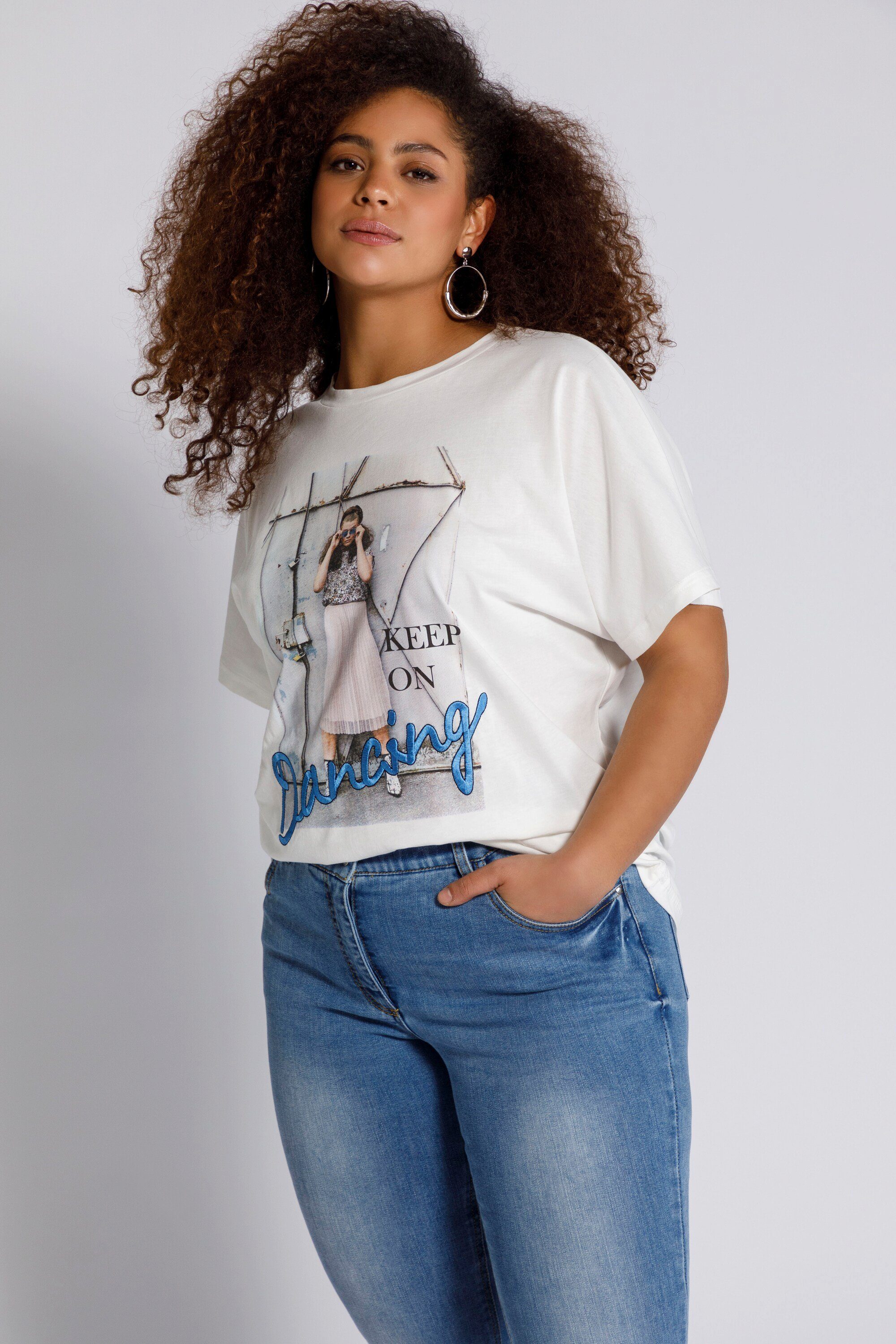 basic oversized statement tees