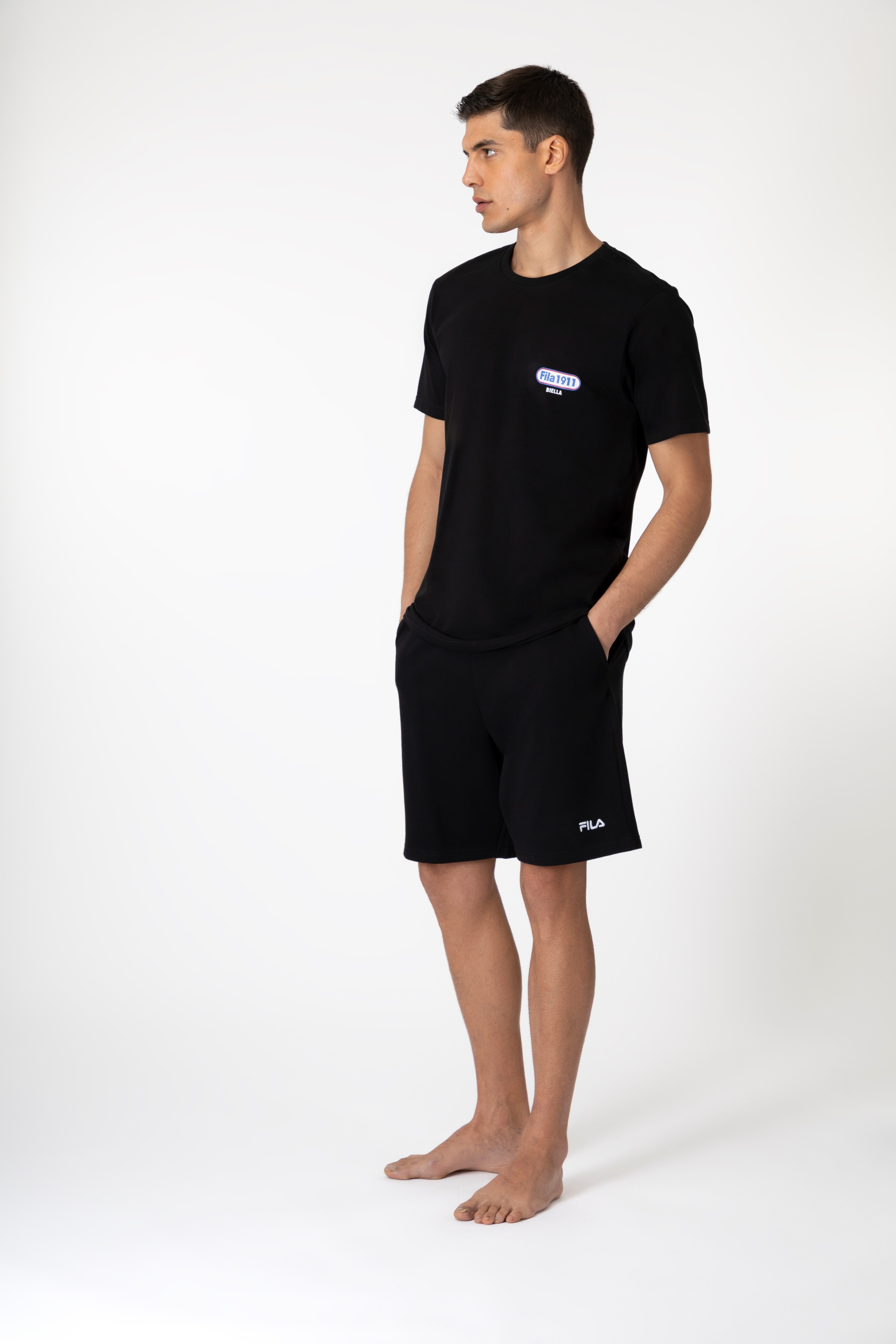 Fila Shorty MAN JERSEY TOP + FRENCH TERRY PANTS PYJAMAS (2 tlg) mit schlich günstig online kaufen