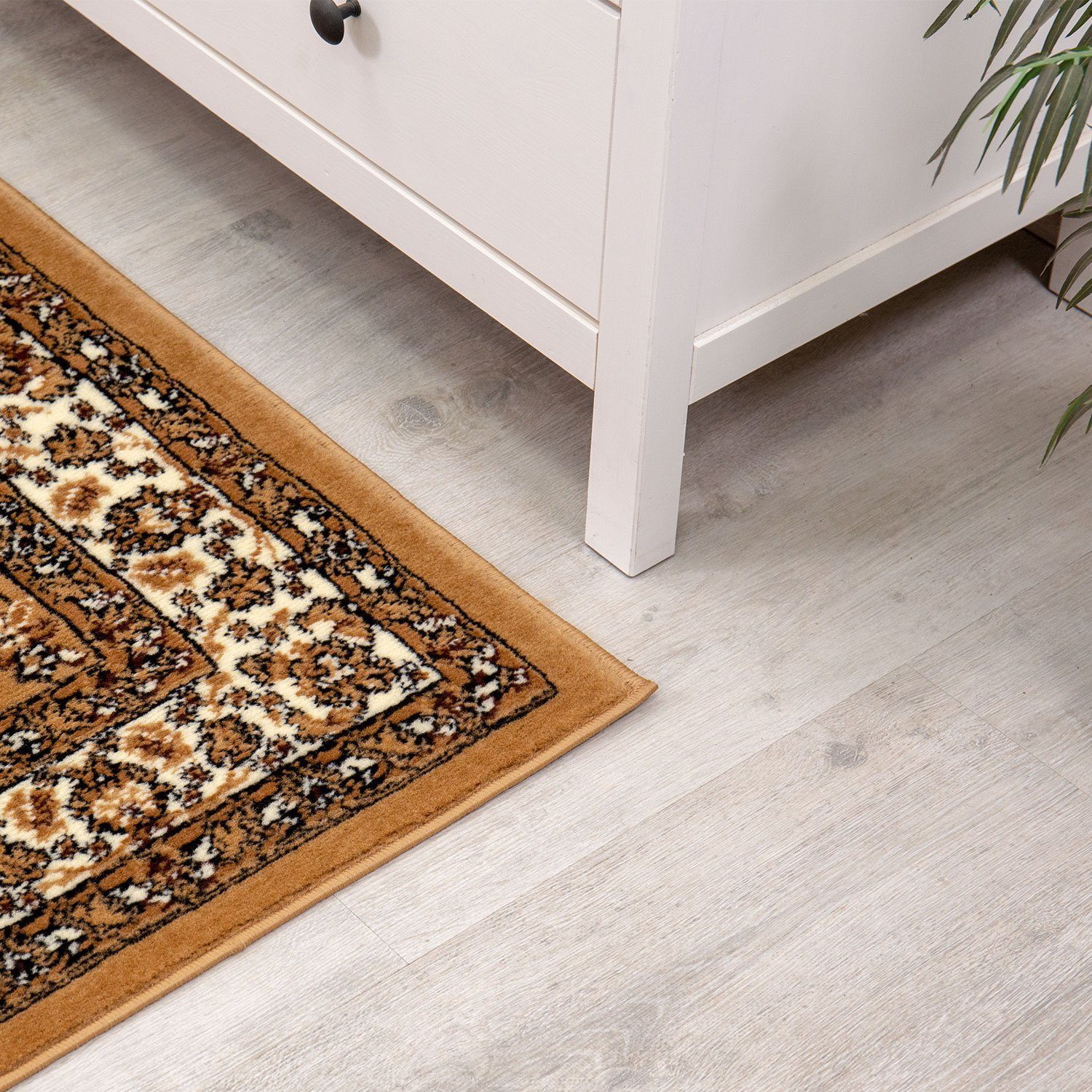 Vimoda Orientteppich Klassischer Teppich Kurzflor in Grün, Beige, Rot & Grau, Rechteckig, Höhe: 6 mm, Kunstvollem Klassik Muster Blumen GRÜN, Braun & Schwarz – Bild 4 von 5