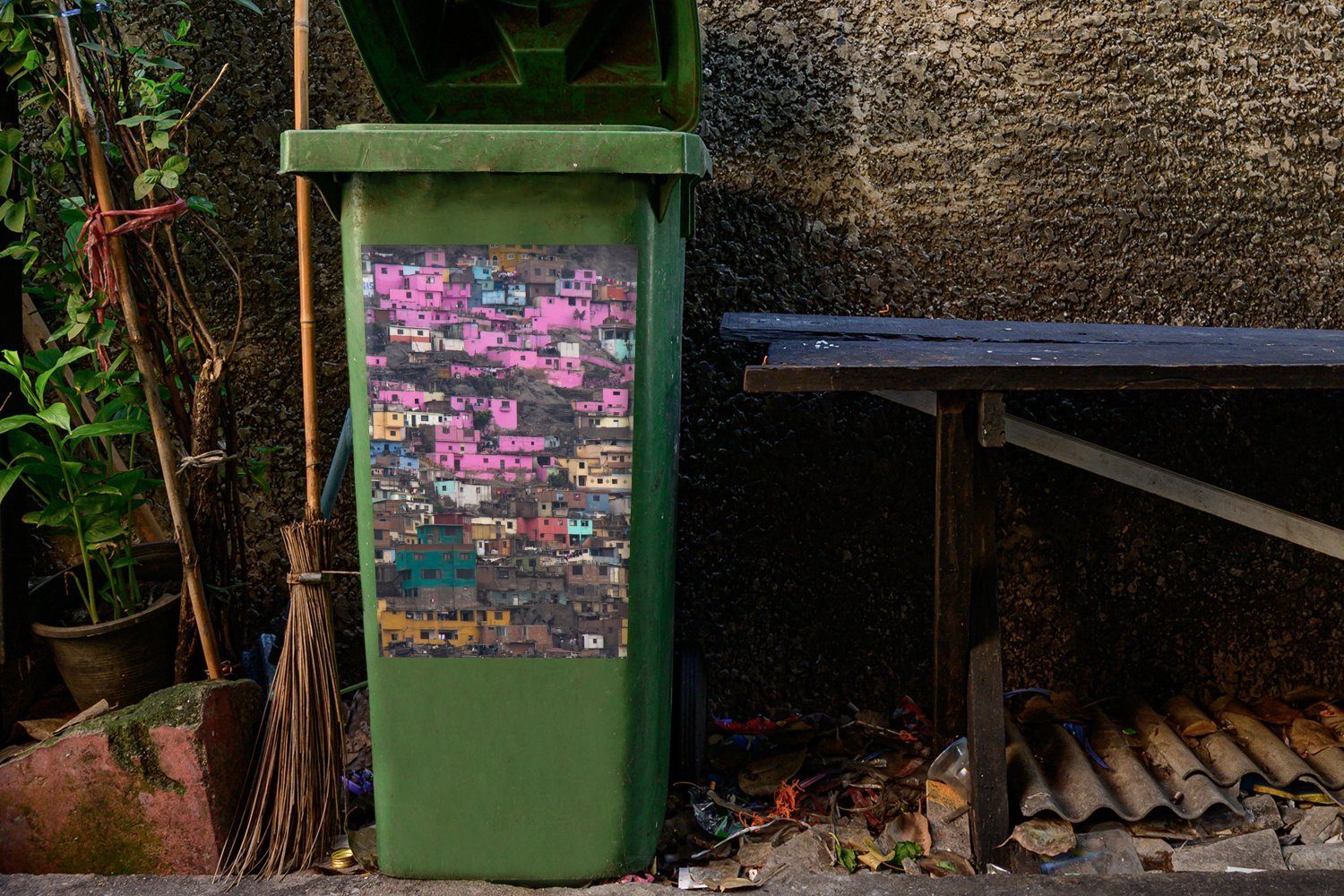 Wandsticker Mülleimer-aufkleber, den Vierteln Die Häuser in (1 Lima Sticker, von Mülltonne, St), leuchtenden Container, Abfalbehälter MuchoWow