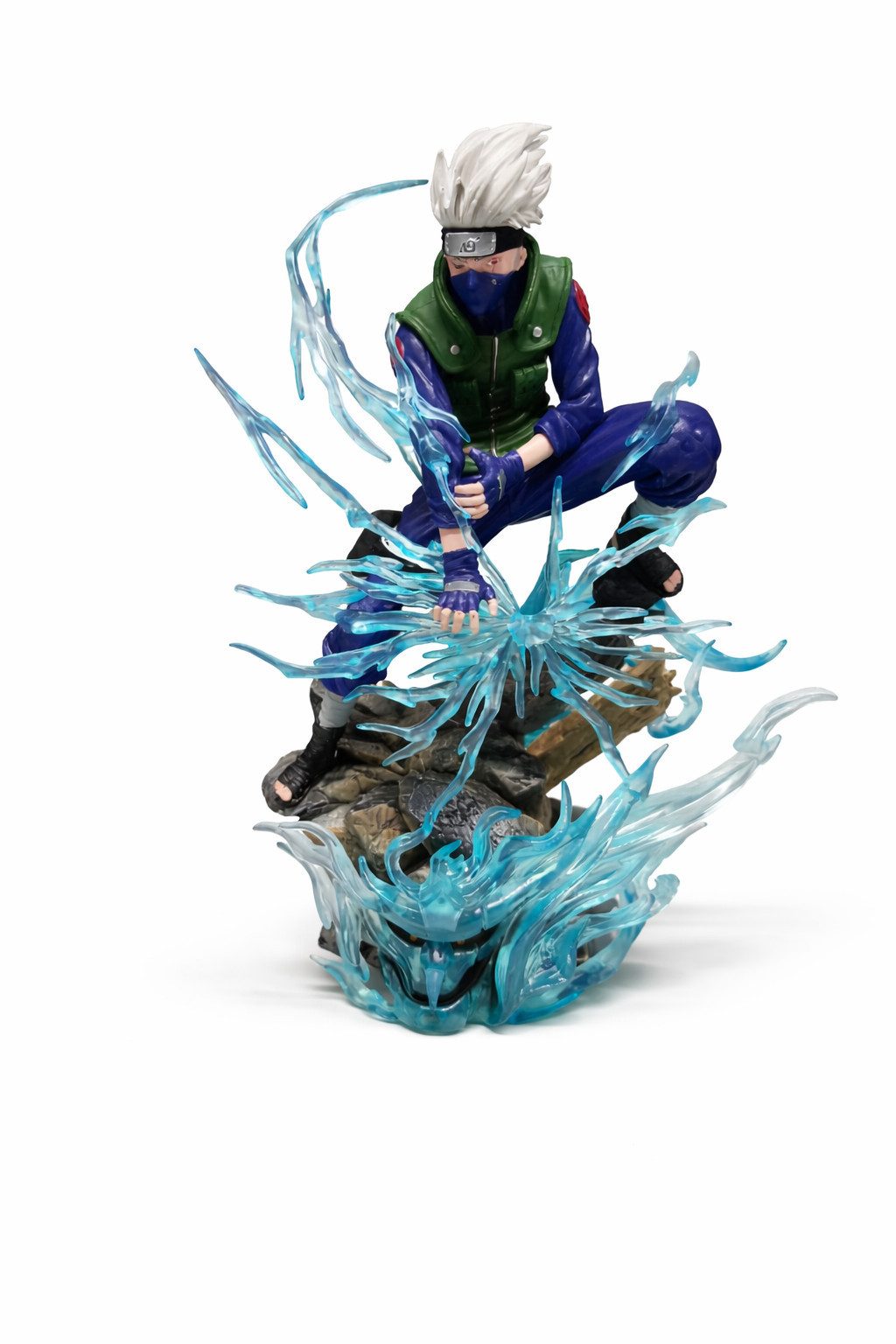 TSE Actionfigur Anime Ninja Figur 30 cm mit dynamischem Blitz Effekt Sammlerstatue