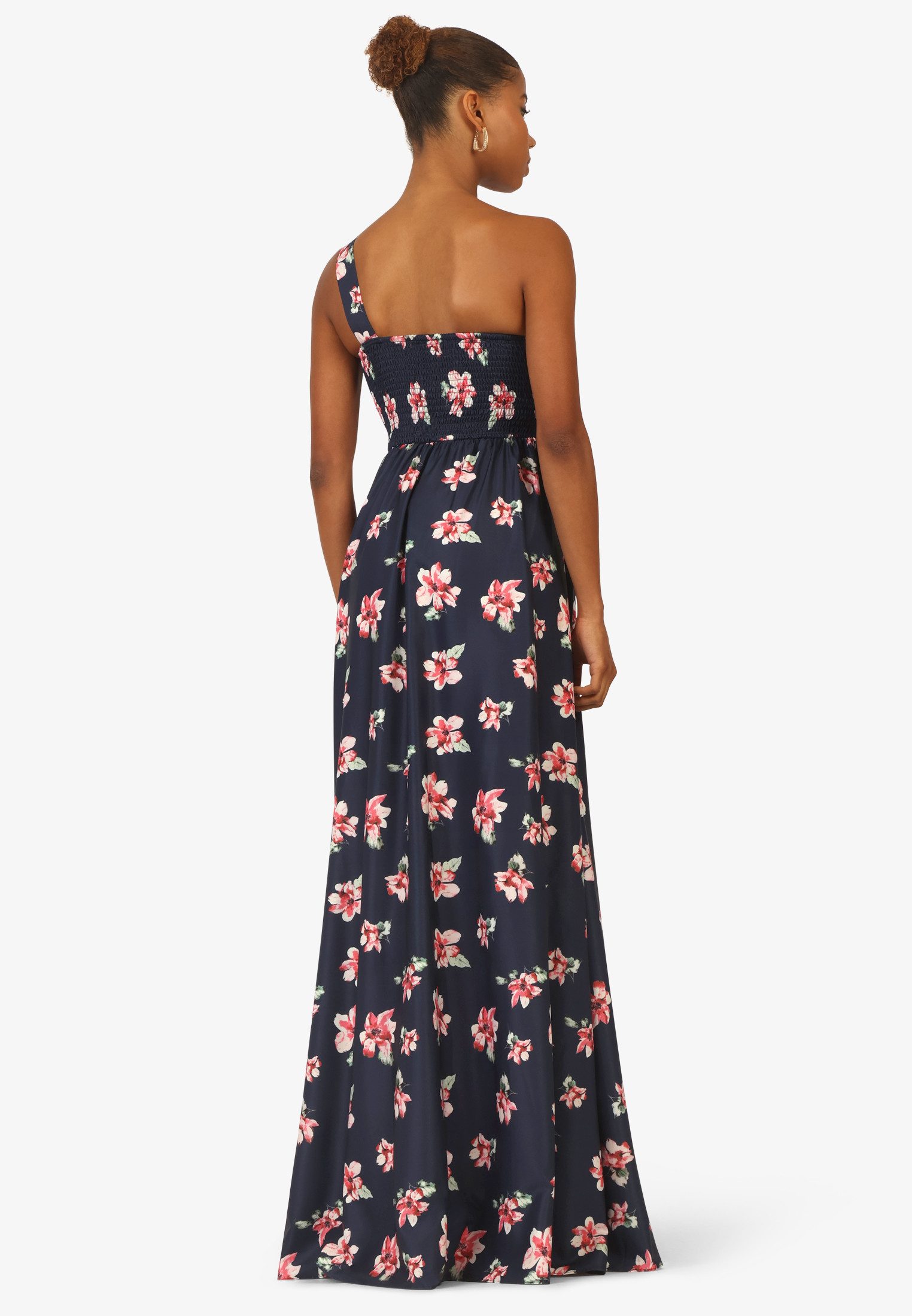 Kraimod Abendkleid mit raffinierter Faltenoptik