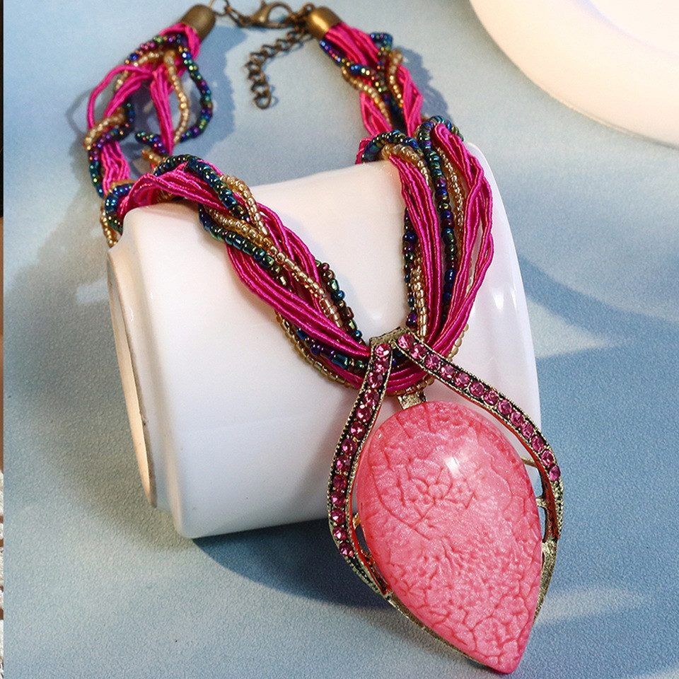 KARMA Statementkette Tropfen Pink, Blau oder Creme Damen Halskette 47 cm (geflochten, 1-tlg., Statementkette modern), Schmuck für Frauen Damenhalskette