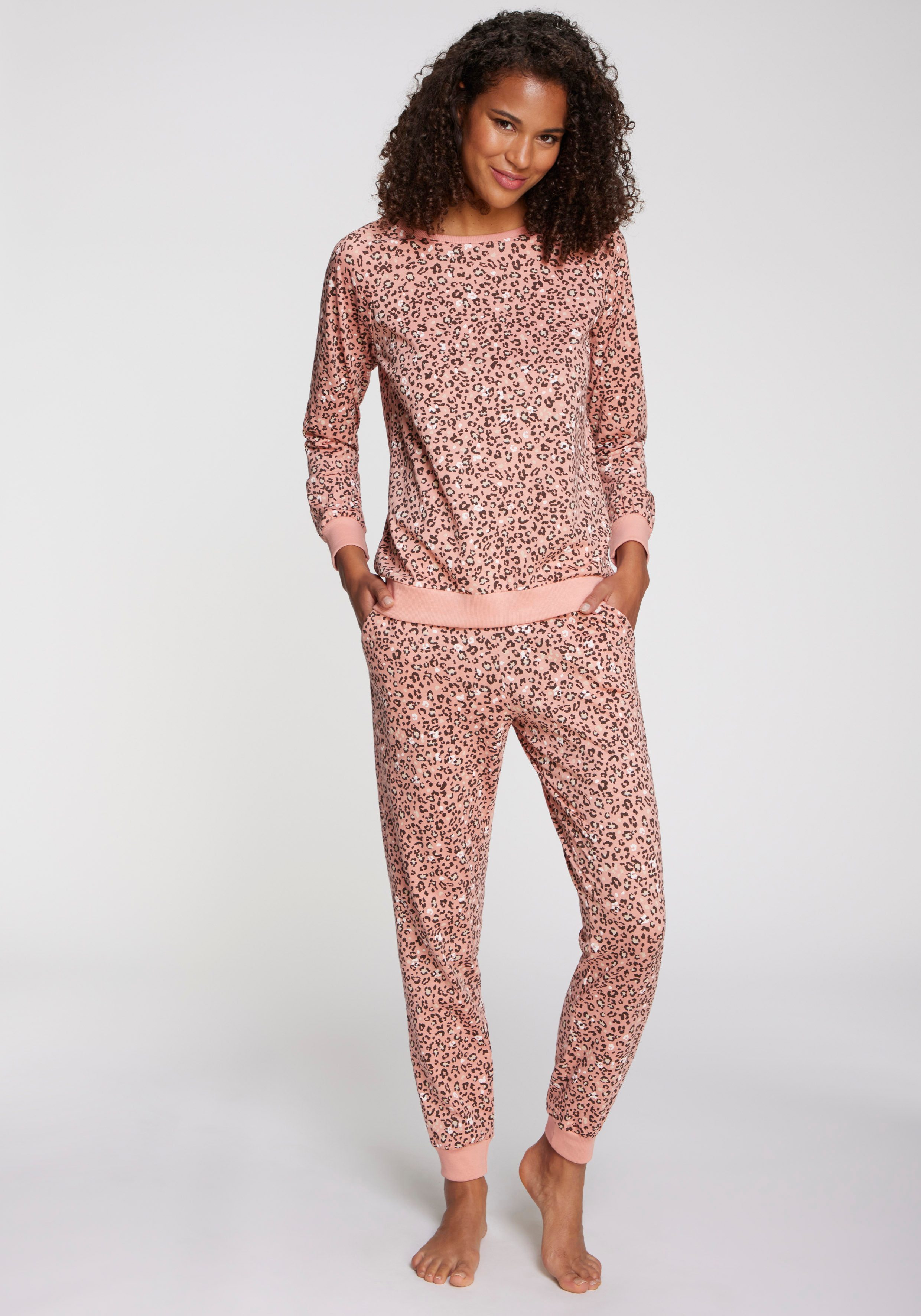 Vivance Dreams Pyjama (2 tlg) mit schönem Animalprint günstig online kaufen