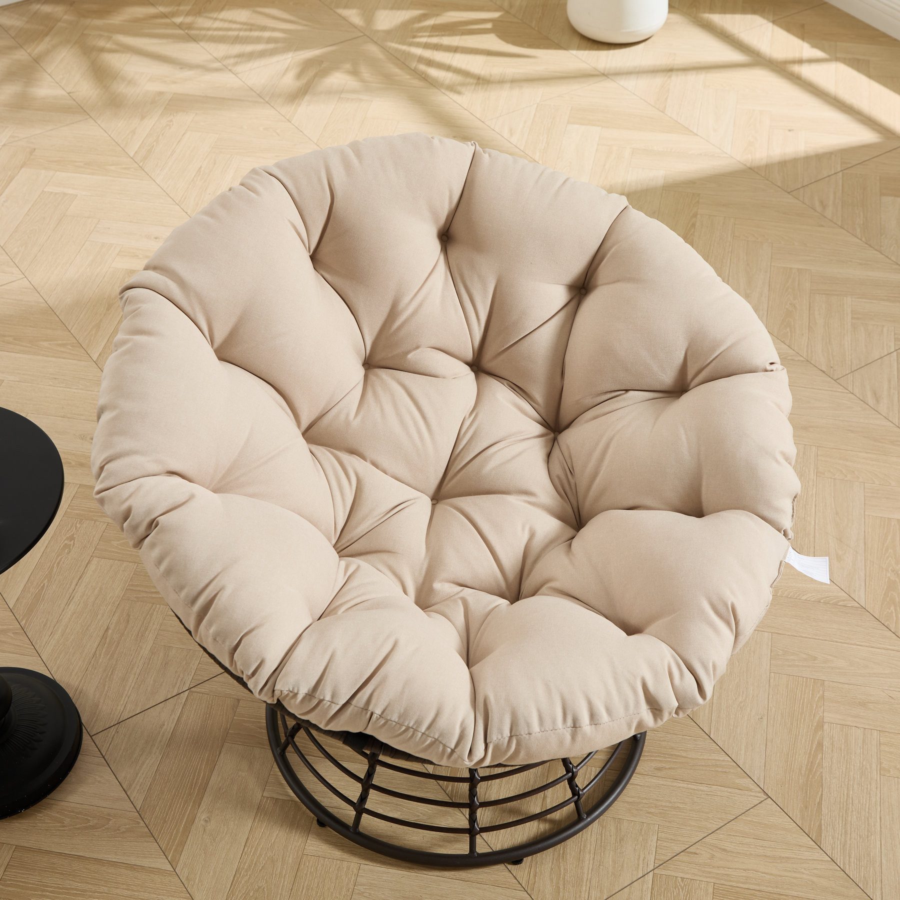 Odikalo Chaiselongue Relaxsessel Gartenstühle Gartenliege Sonnenliege mit schlaffunktion, Komfortabler ergonomischer Papasan-Sessel aus Korbgeflecht–um 360° drehbarer Rattan-Sessel für Innen-und Außenbereiche mit weichem dickem Polster ideal für Wohn- Schlaf-und Lesezimmer (braunes Gestell mit beigem Polster)