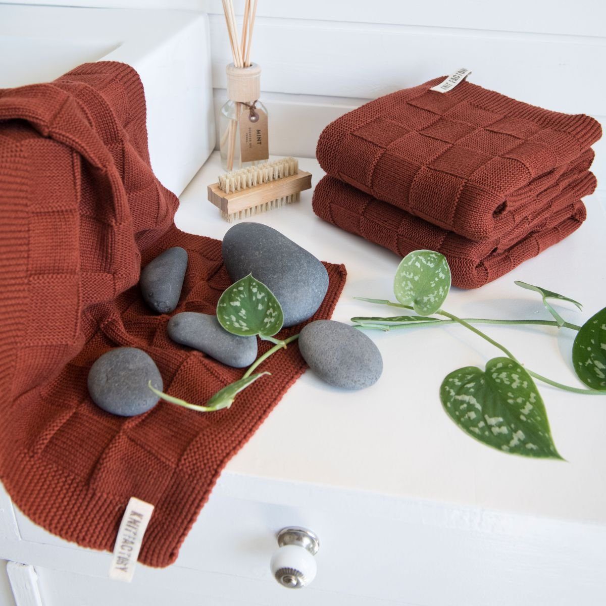 Tücher cm (1-St) Knit Baumwolle Rot, 50x100 Factory Handtuch Ivy