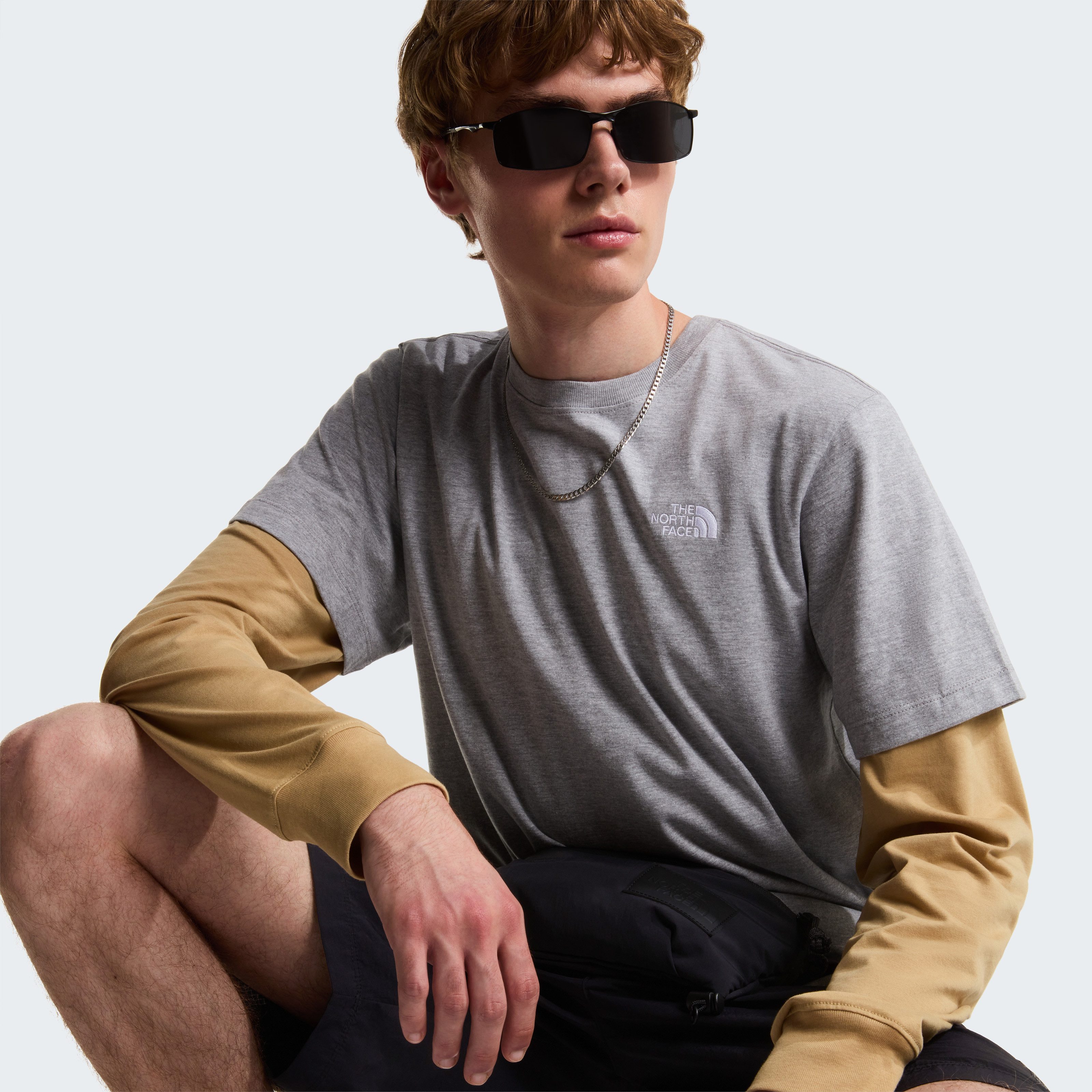 The North Face T-Shirt M EVOLUTION SIMPLE DOME REGULAR SHORT SL normale Passform, Kurzarm, für den Alltag, aus Poly-Baumwolle