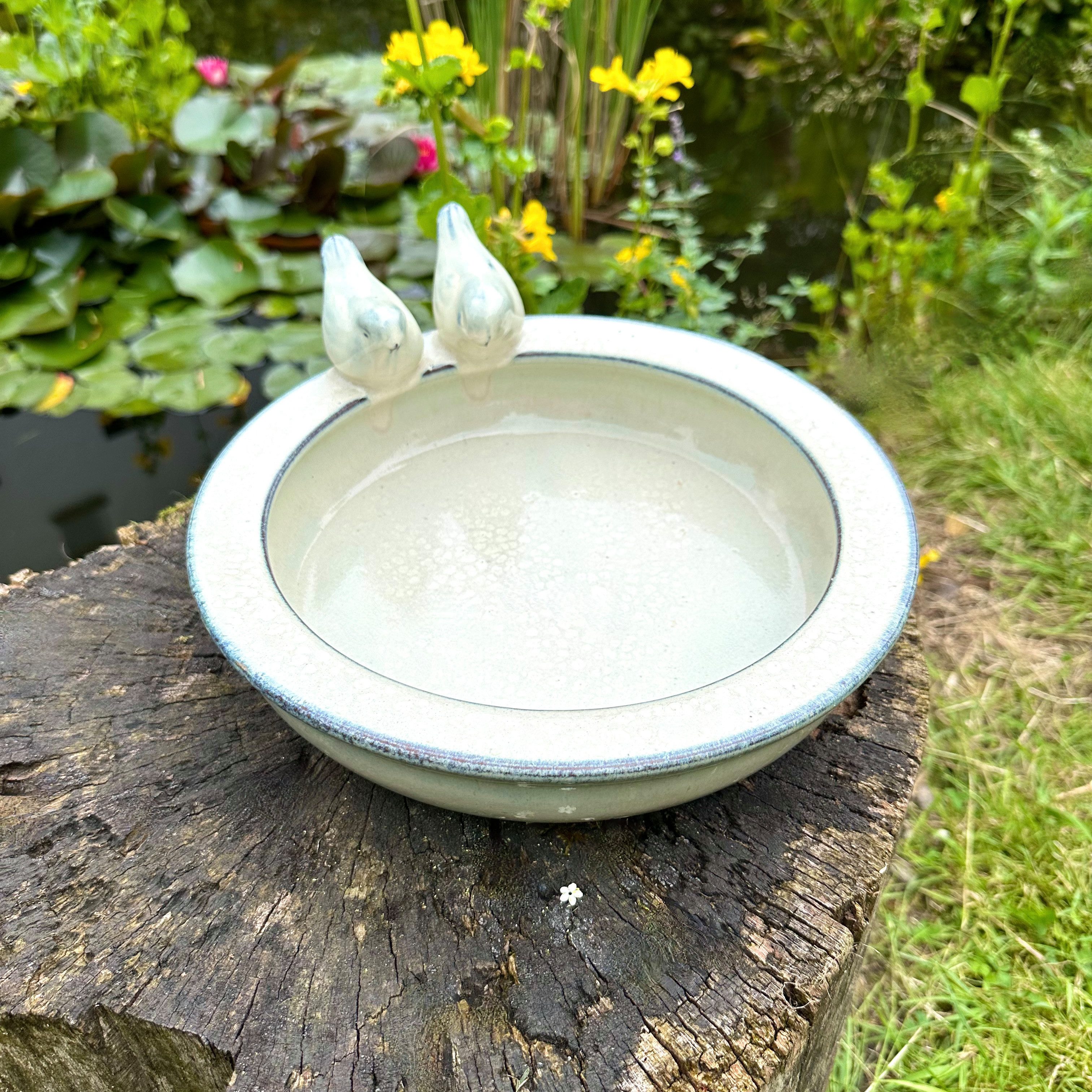 Antikas Futterstation Vogeltränke, Vogelbad - Weiß, Tränke für Vögel, Wasserschale als