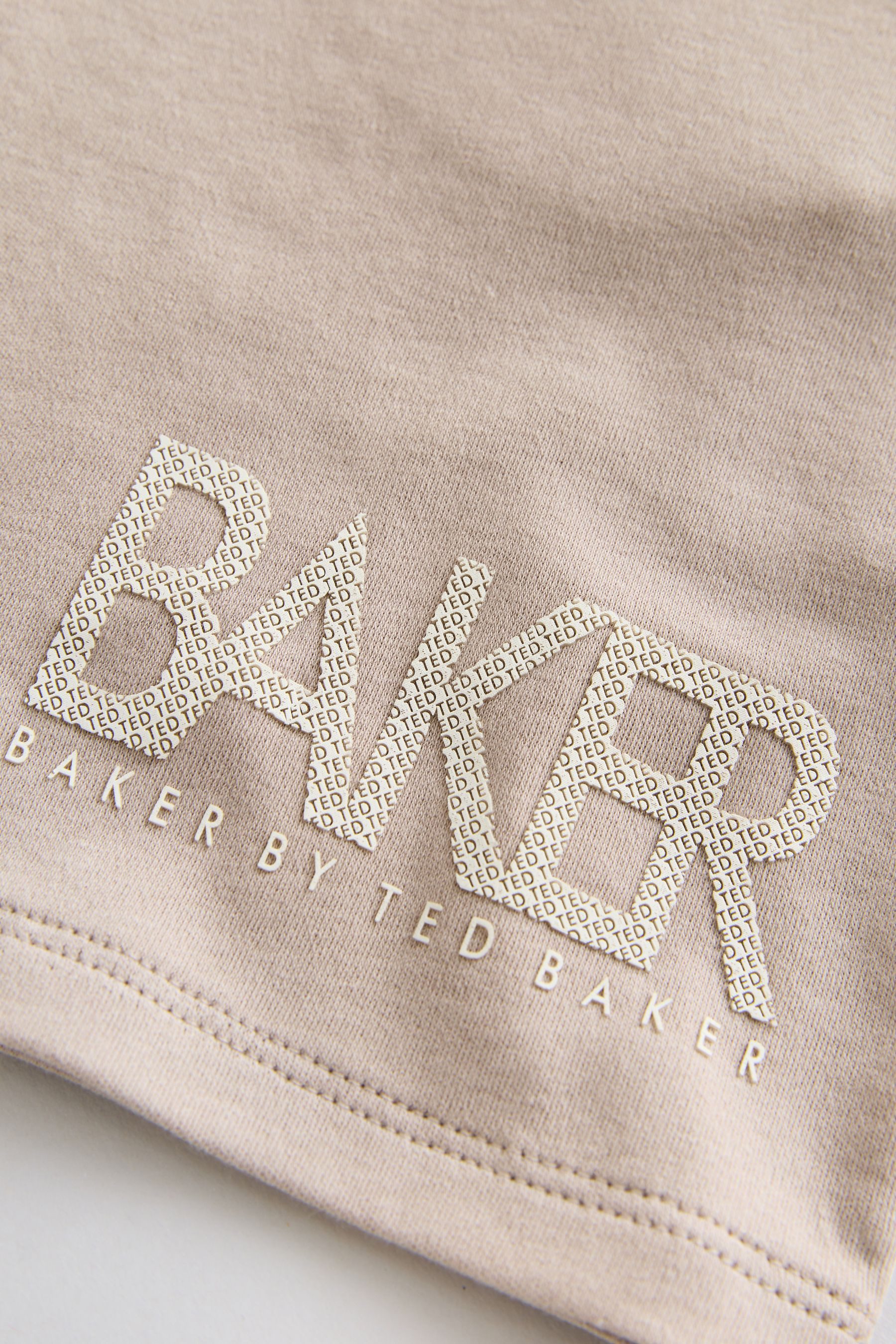 Baker by Ted Baker Shirt & Shorts Baker by Ted Baker Set mit Poloshirt und Shorts (2-tlg)